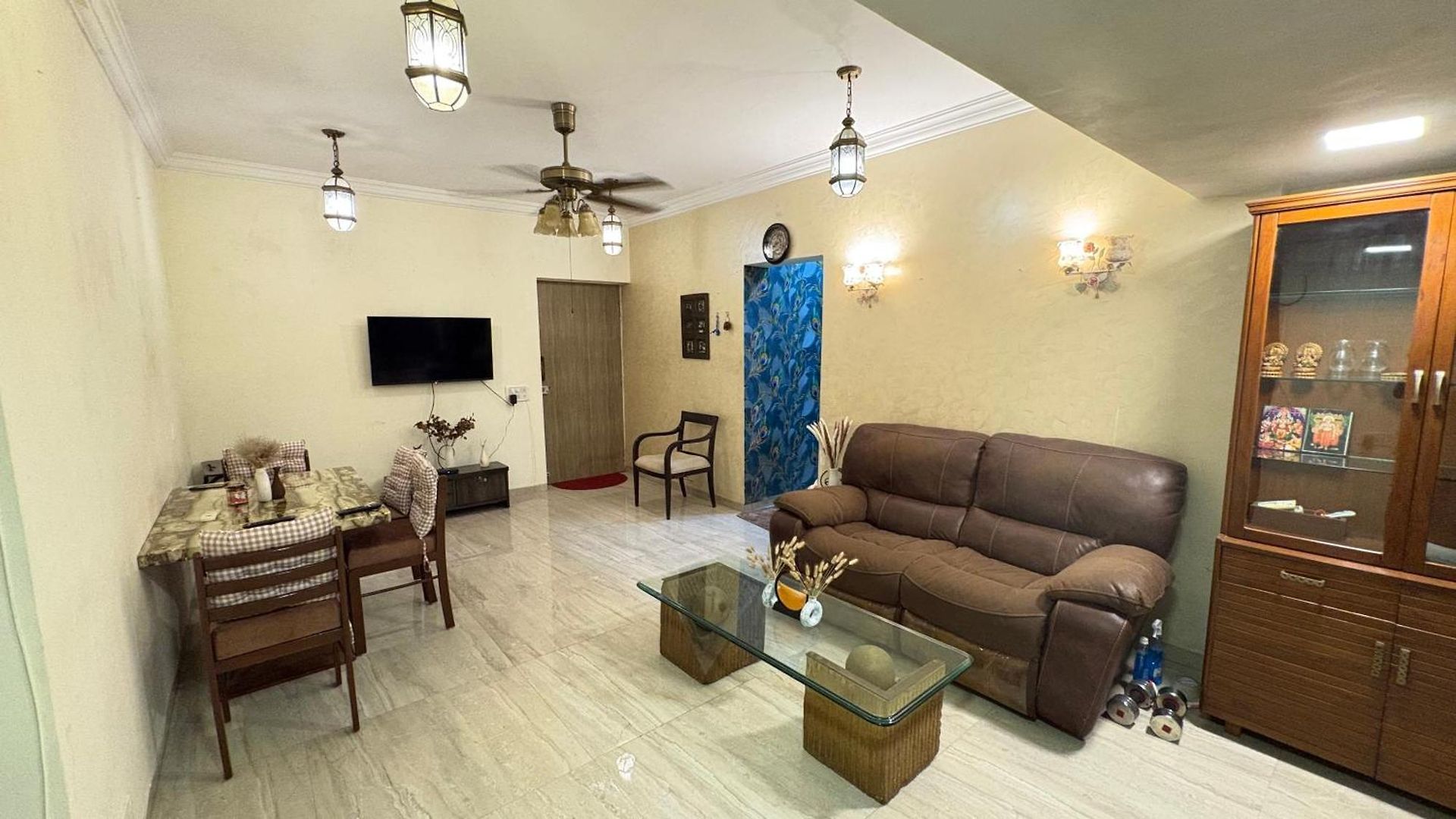 Cozy Private In Shared Of Royal Palms * Mumbai