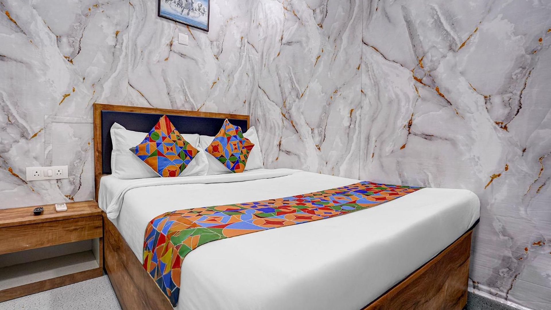 Fabhotel Comfort Zone Hotel 3*