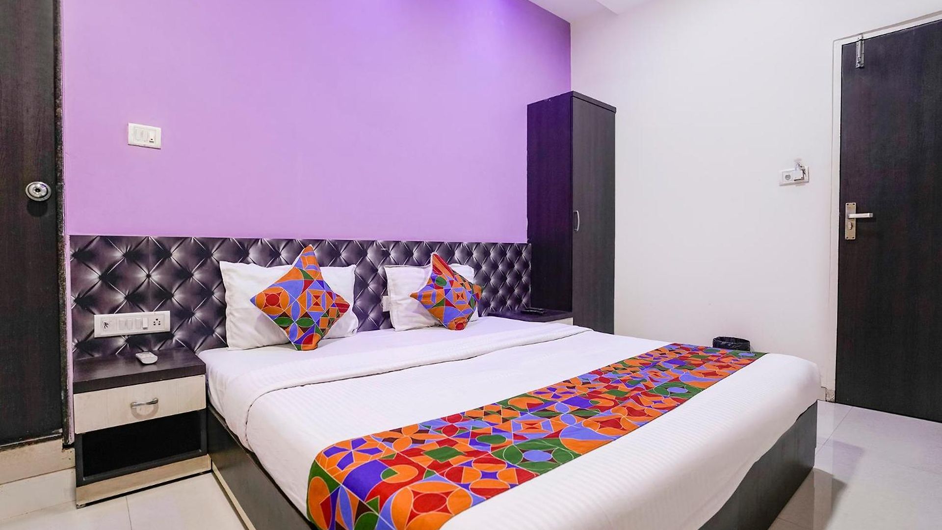 Fabhotel Marvey Residency 3*