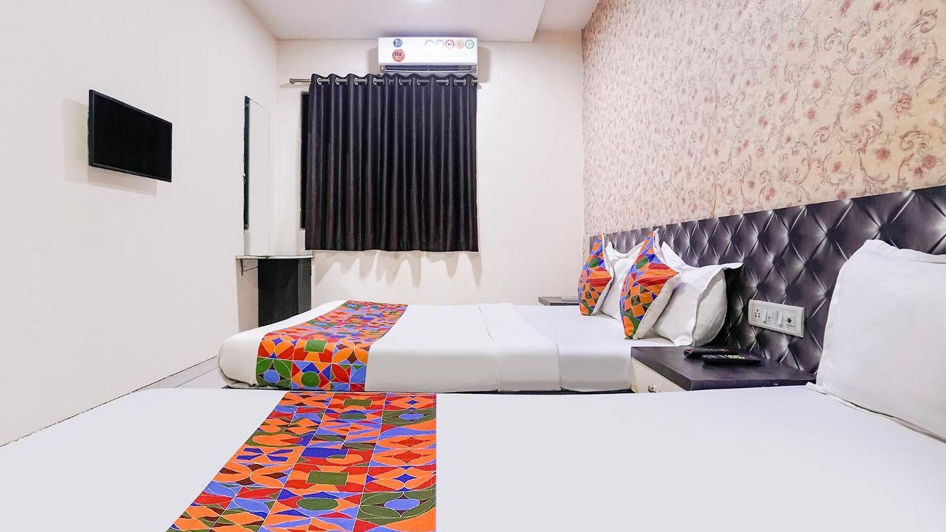 Hotel Fabhotel Marvey Residency 3*