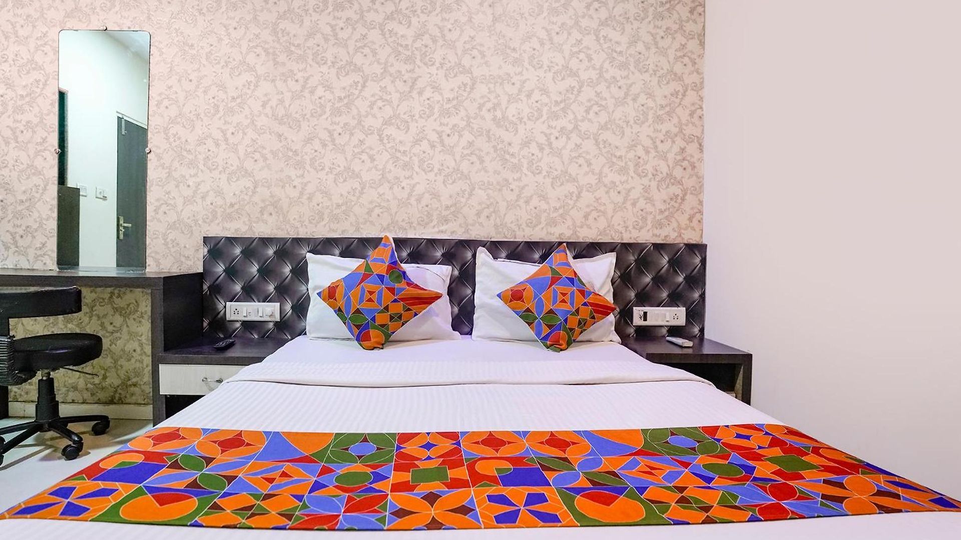 Fabhotel Marvey Residency