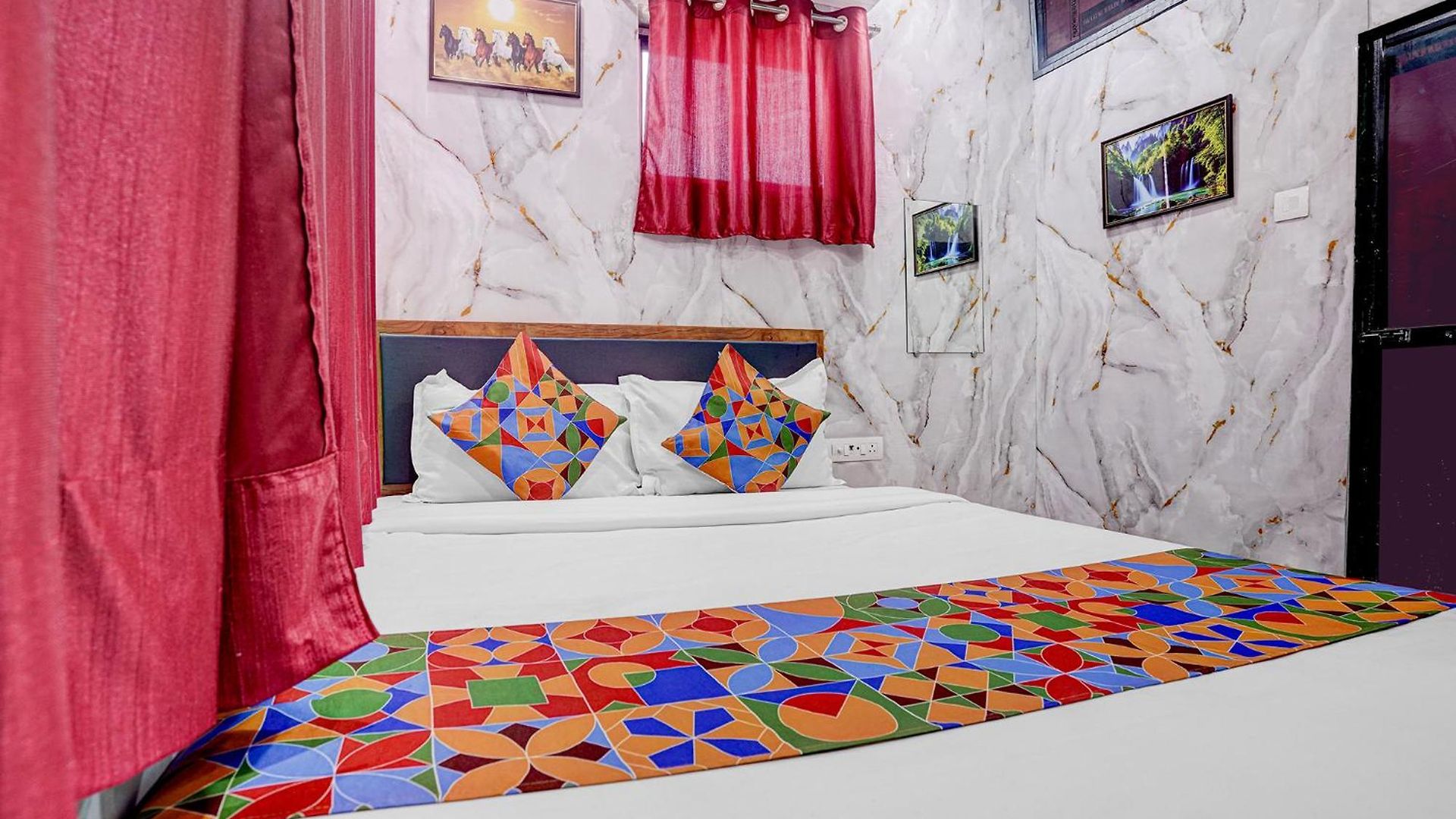 Hotel Fabhotel Comfort Zone