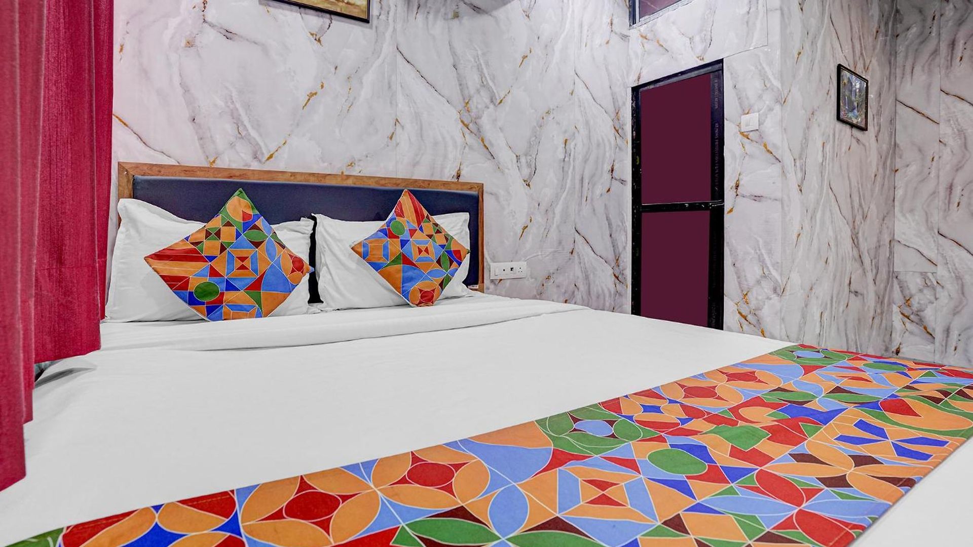 Fabhotel Comfort Zone Hotel 3*