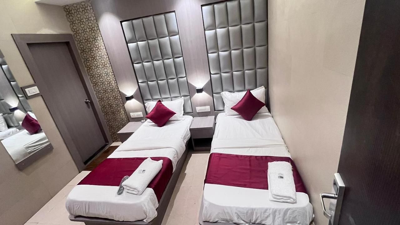 Hotel Abrol Mumbai