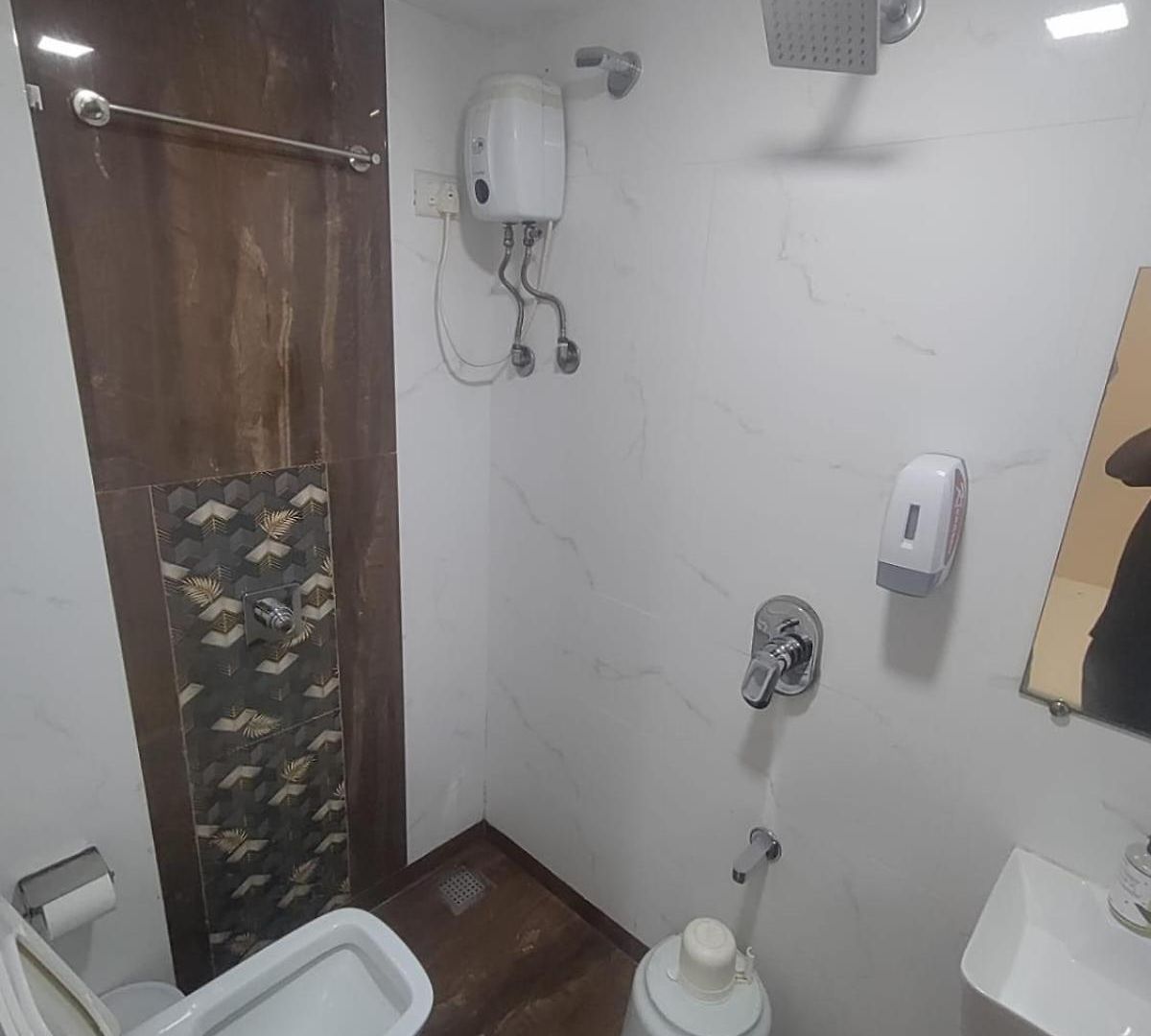 Hotel Elvis 2*