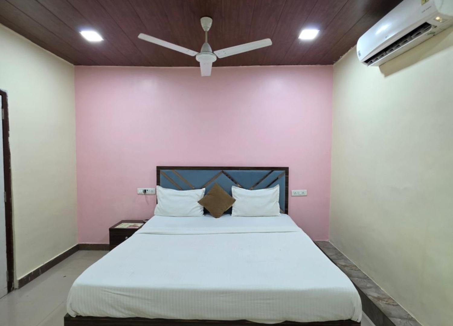 Hotel Great Times Mumbai