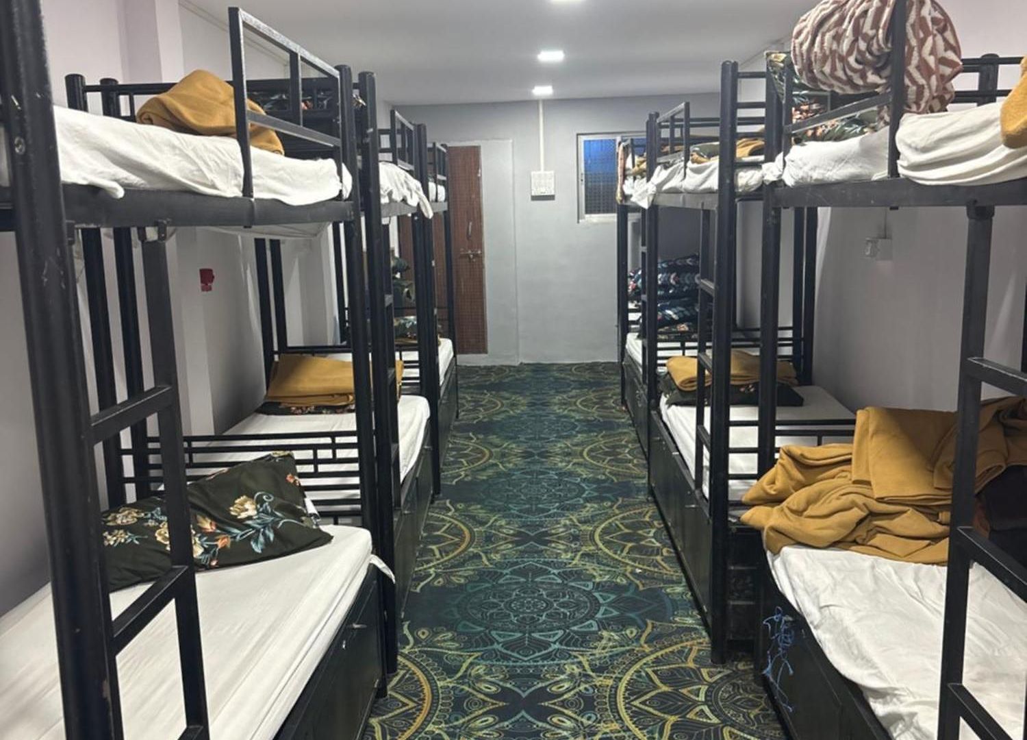 Quick Hostel *
