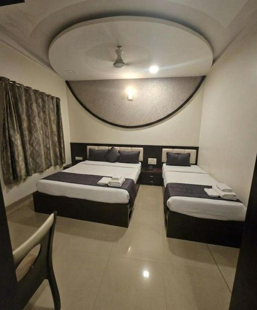 Luxury Addoree Palace - Near Airport Hotel