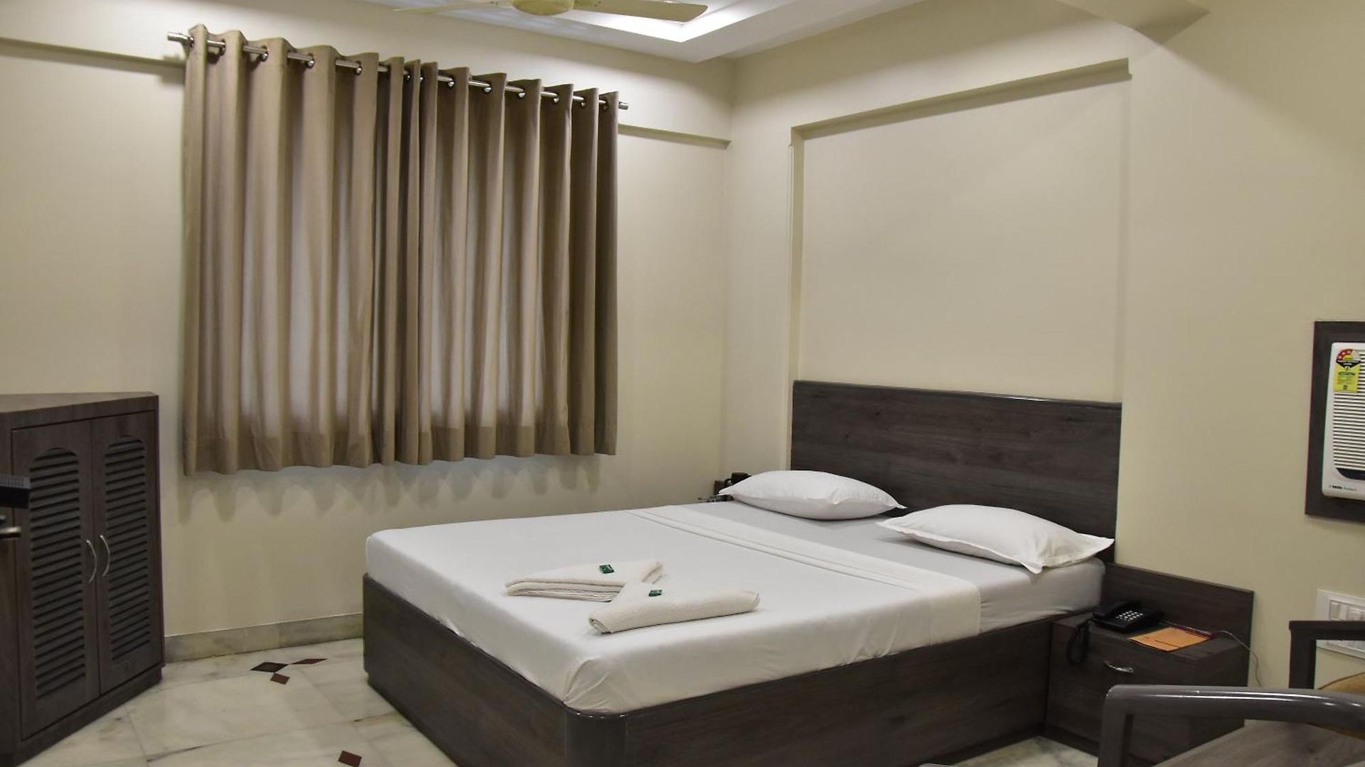 Hotel Pride 3*