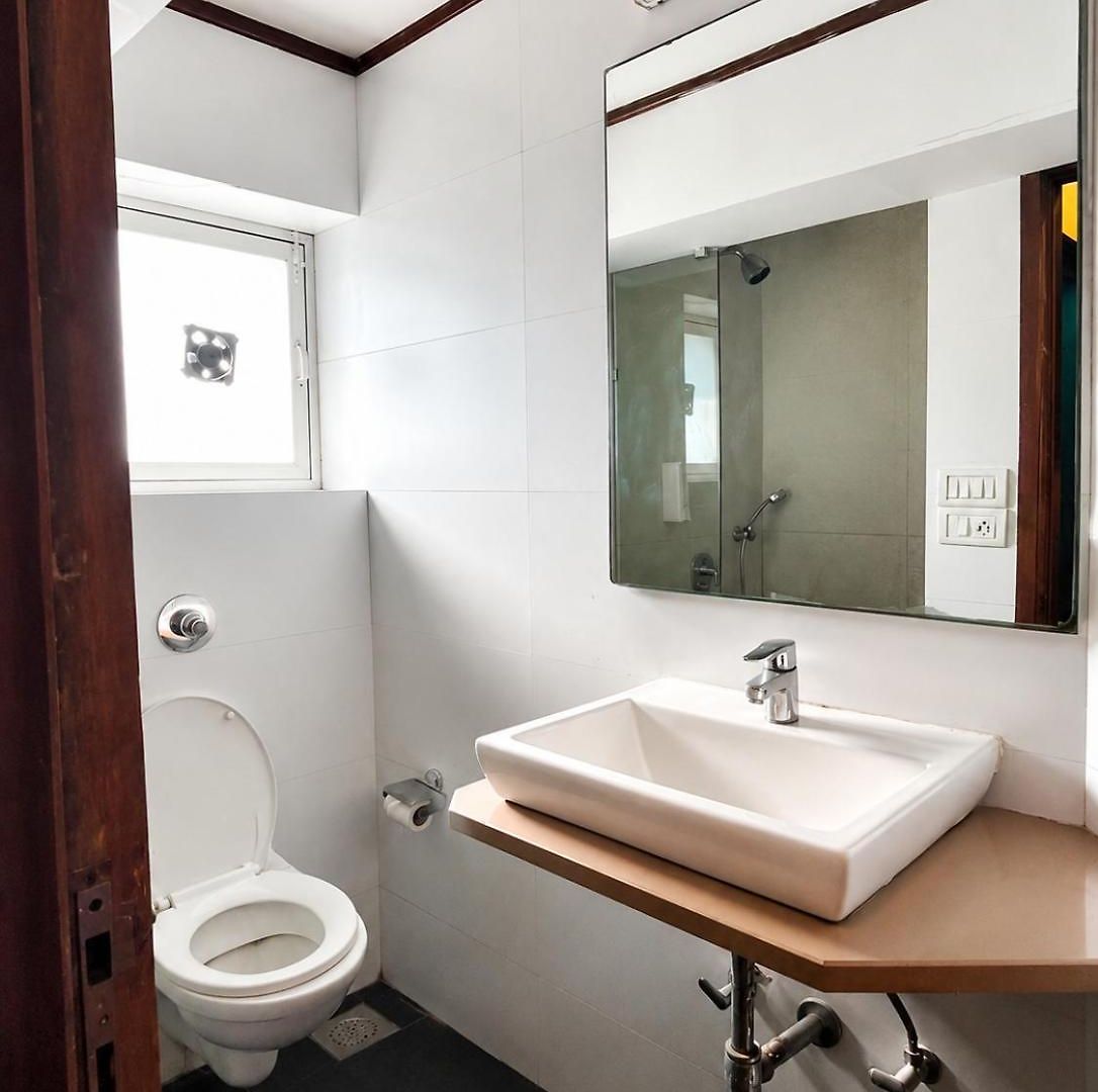 Hotel Glitz Jayshree- Nr Airport Mumbai