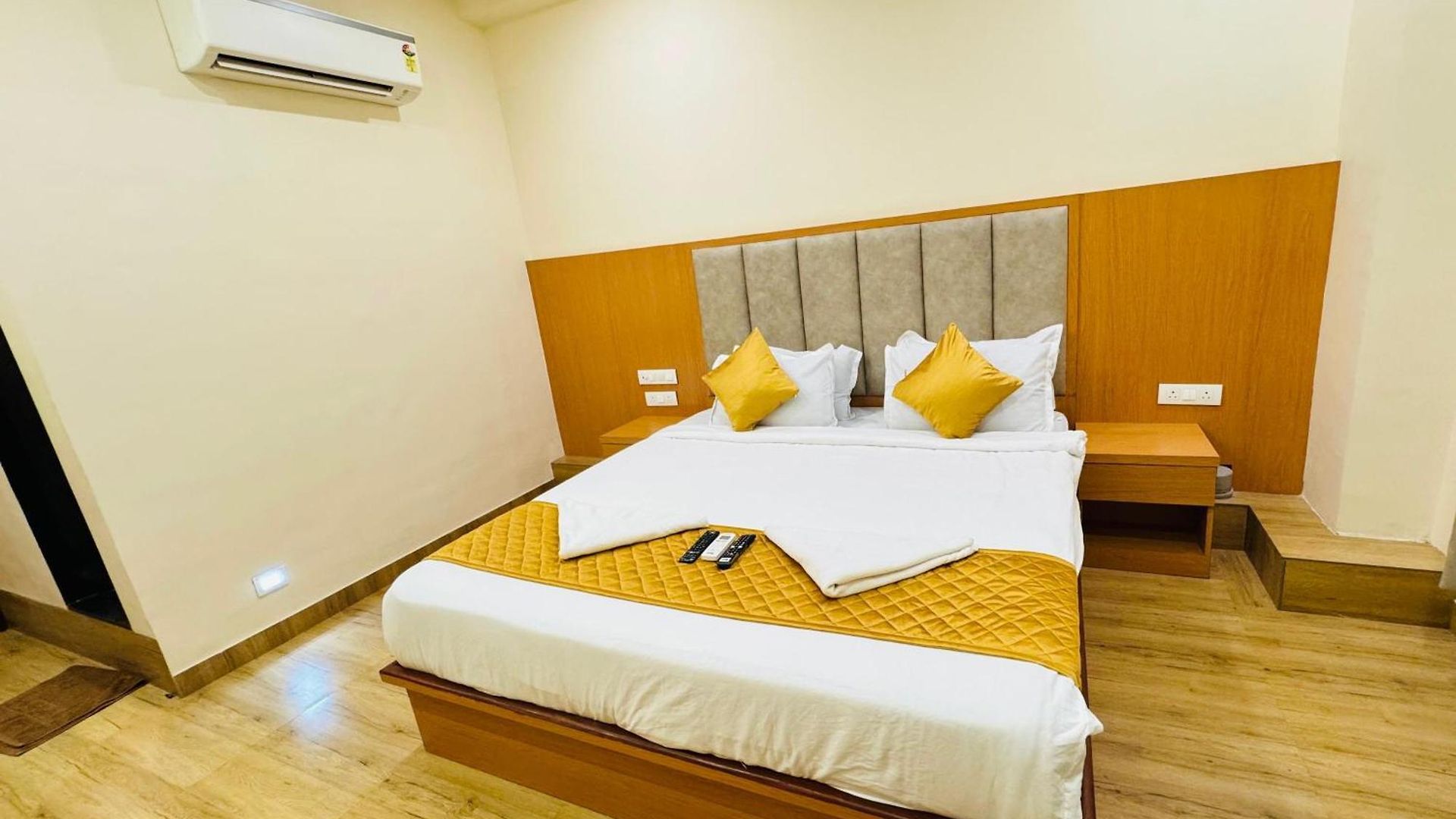 Breeze Bay Bkc - Near Us Embassy Hotel Mumbai