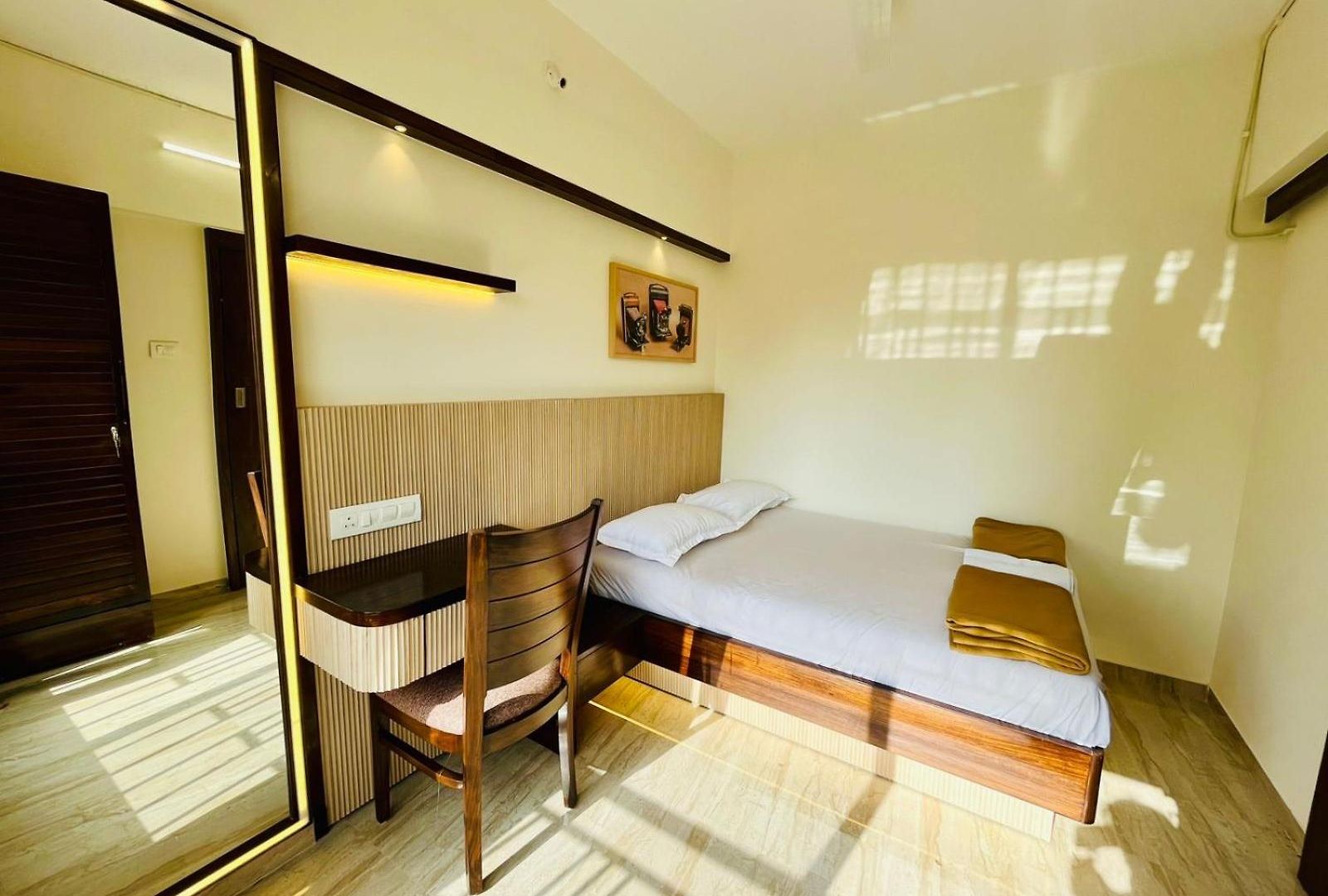 The - Malad West By Arch Hospitality Services Hotel Mumbai