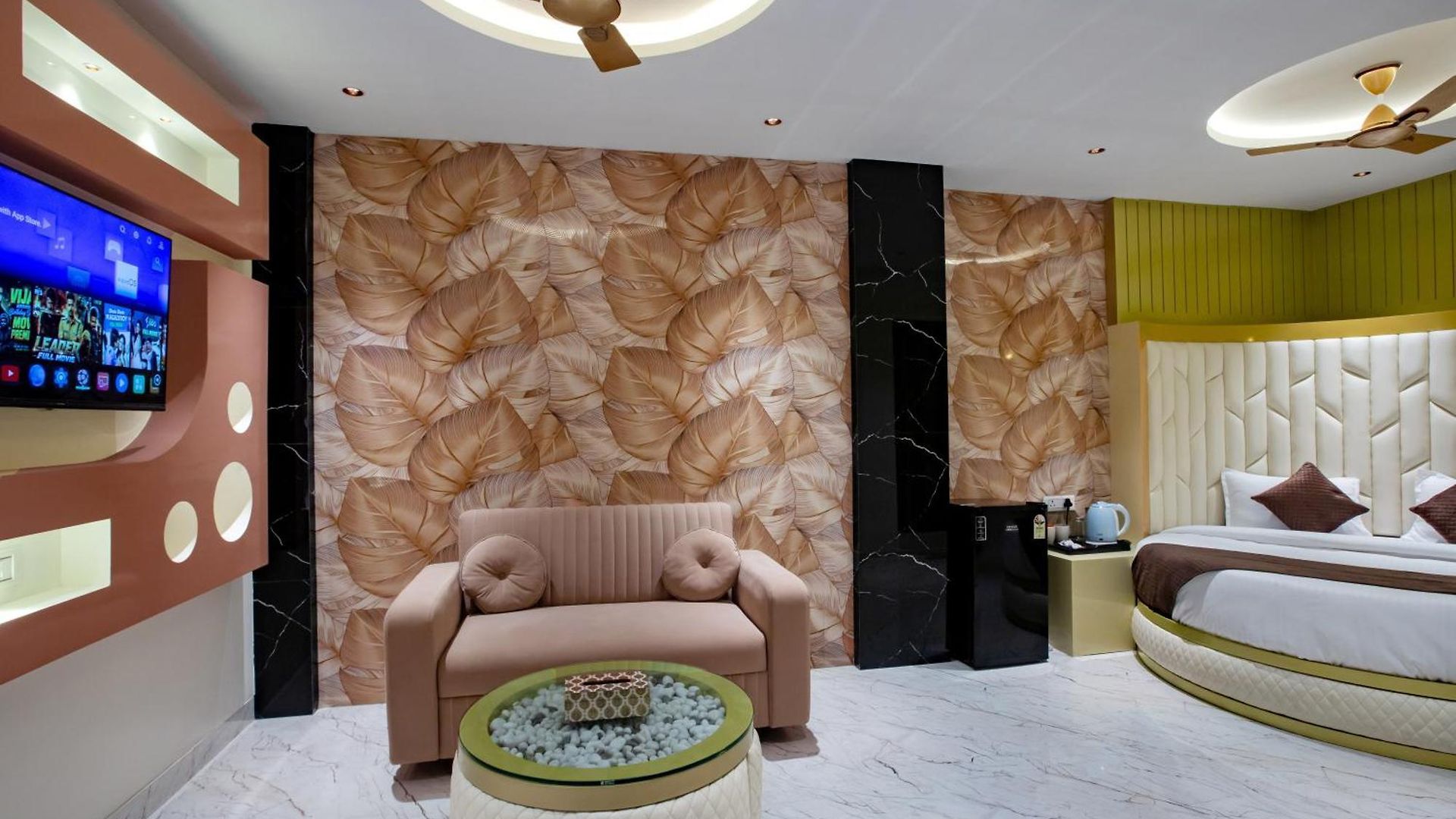 Hotel Brown Luxury Near Us Consulate Bkc Mumbai