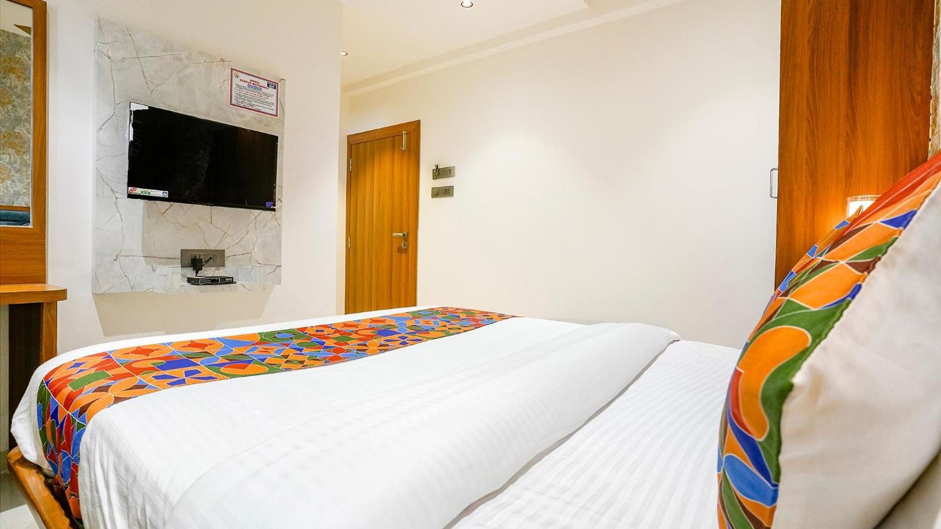 Fabhotel Status Residency Hotel