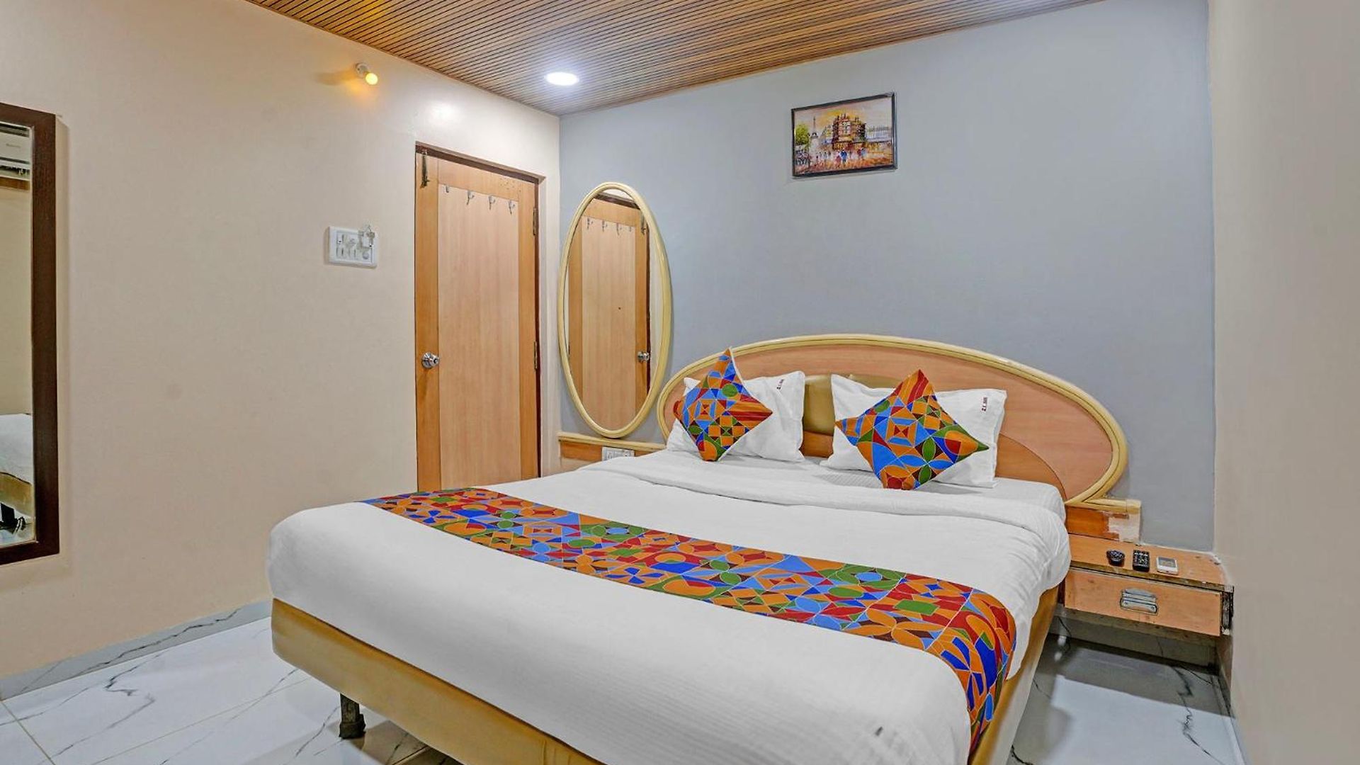Fabhotel Land Hotel Mumbai