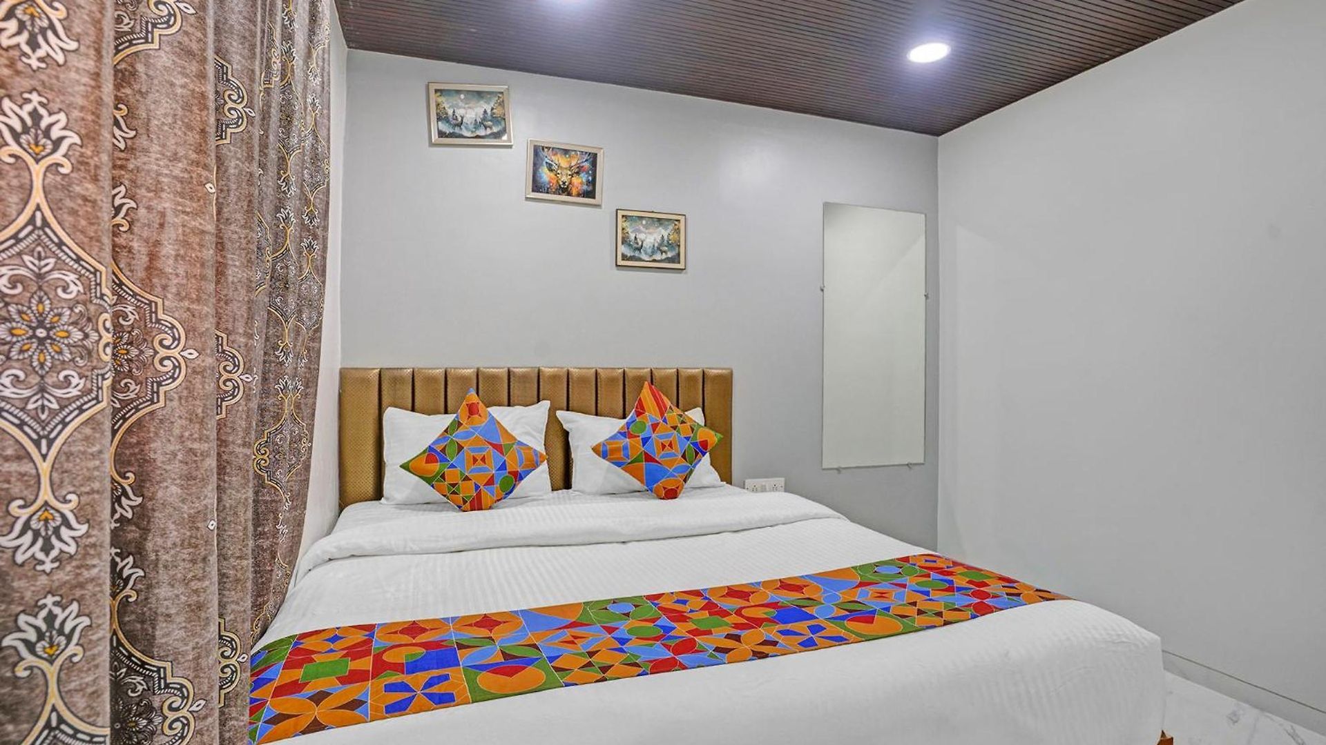 Hotel Fabhotel Land Mumbai