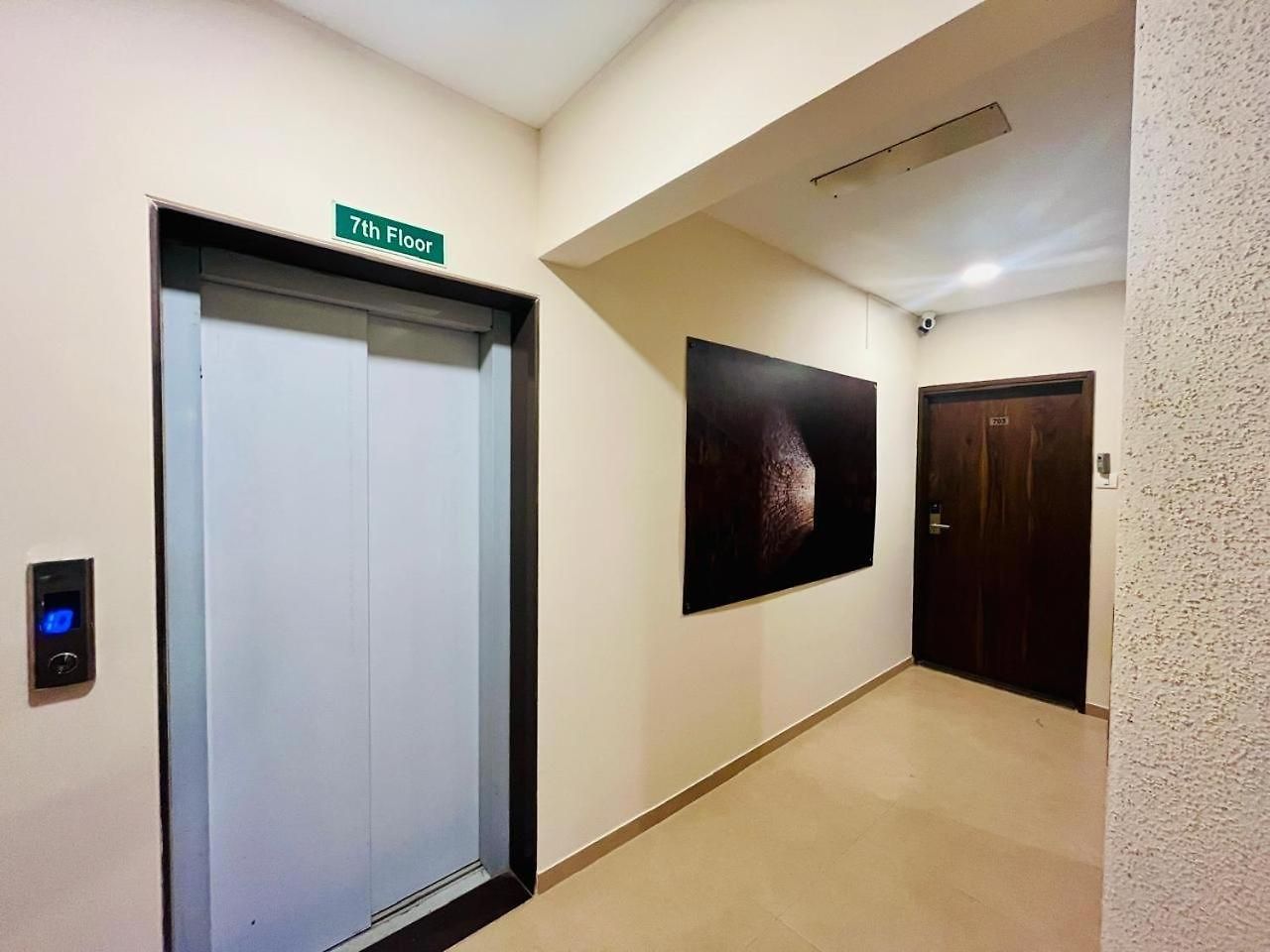 The - Malad West By Arch Hospitality Services Hotel 4*