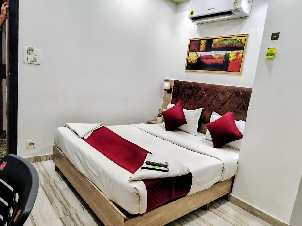 Square International 5*