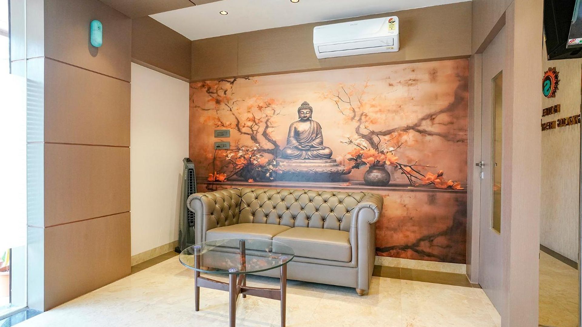 Fabhotel Status Residency