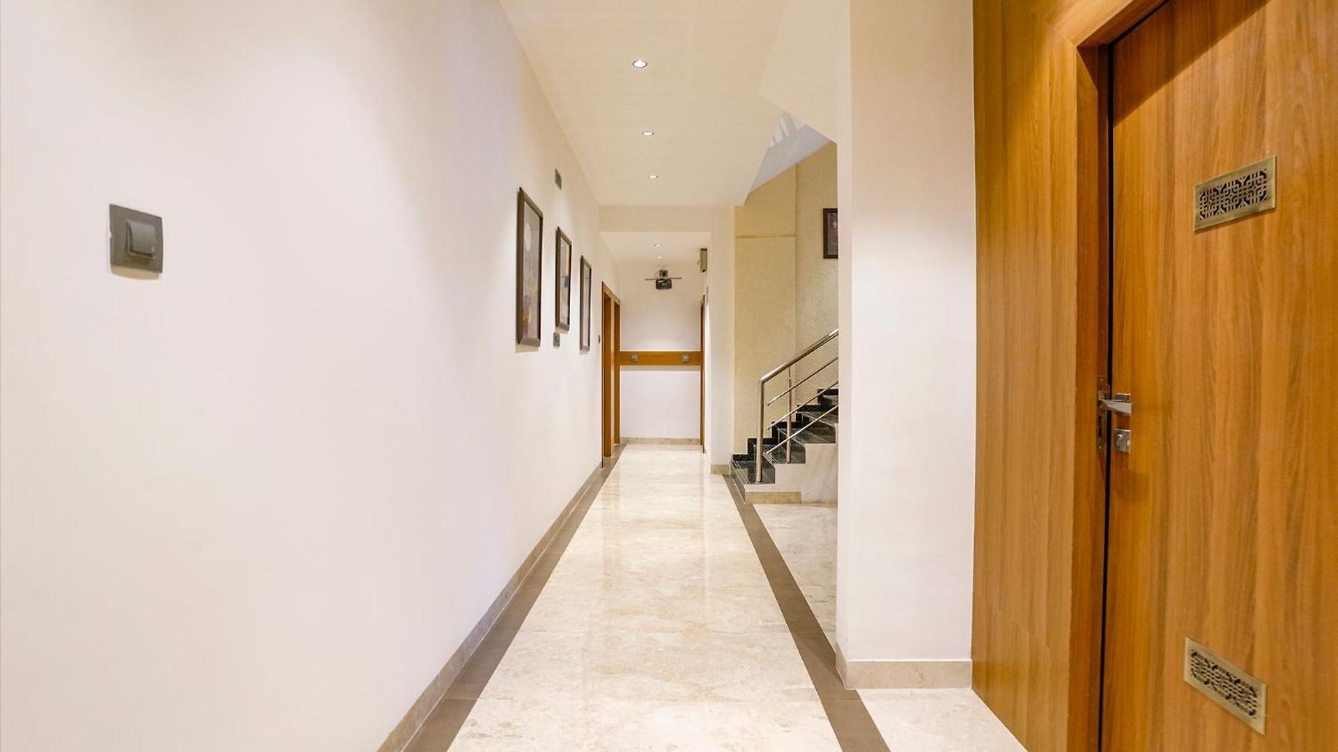 Fabhotel Status Residency Hotel