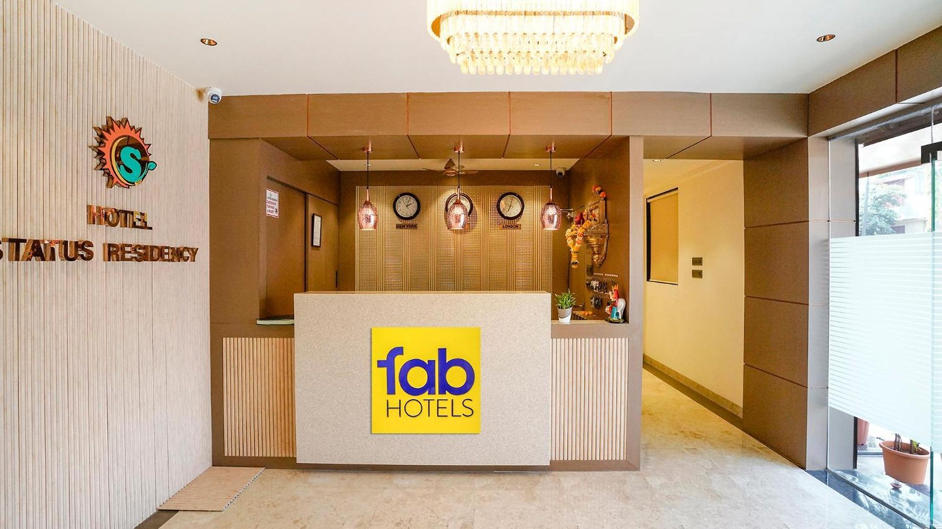 Fabhotel Status Residency Hotel Mumbai