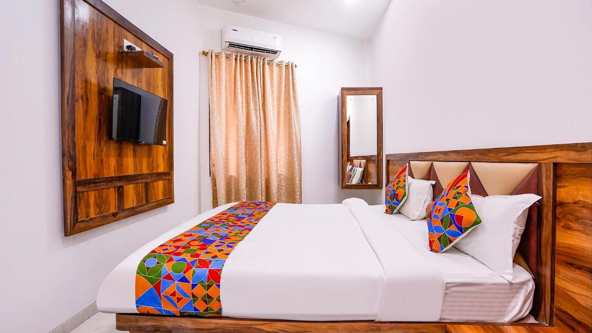 Hotel Fabhotel Elvis International Mumbai