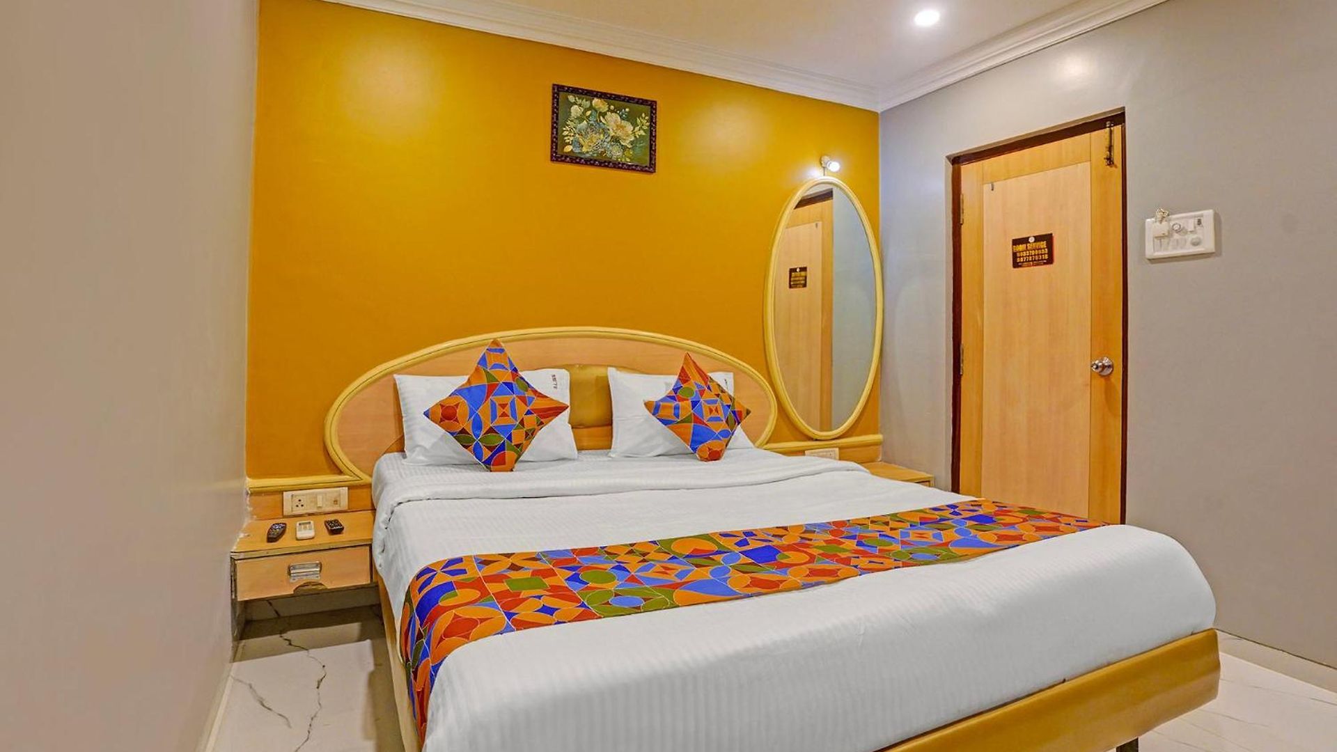 Hotel Fabhotel Land