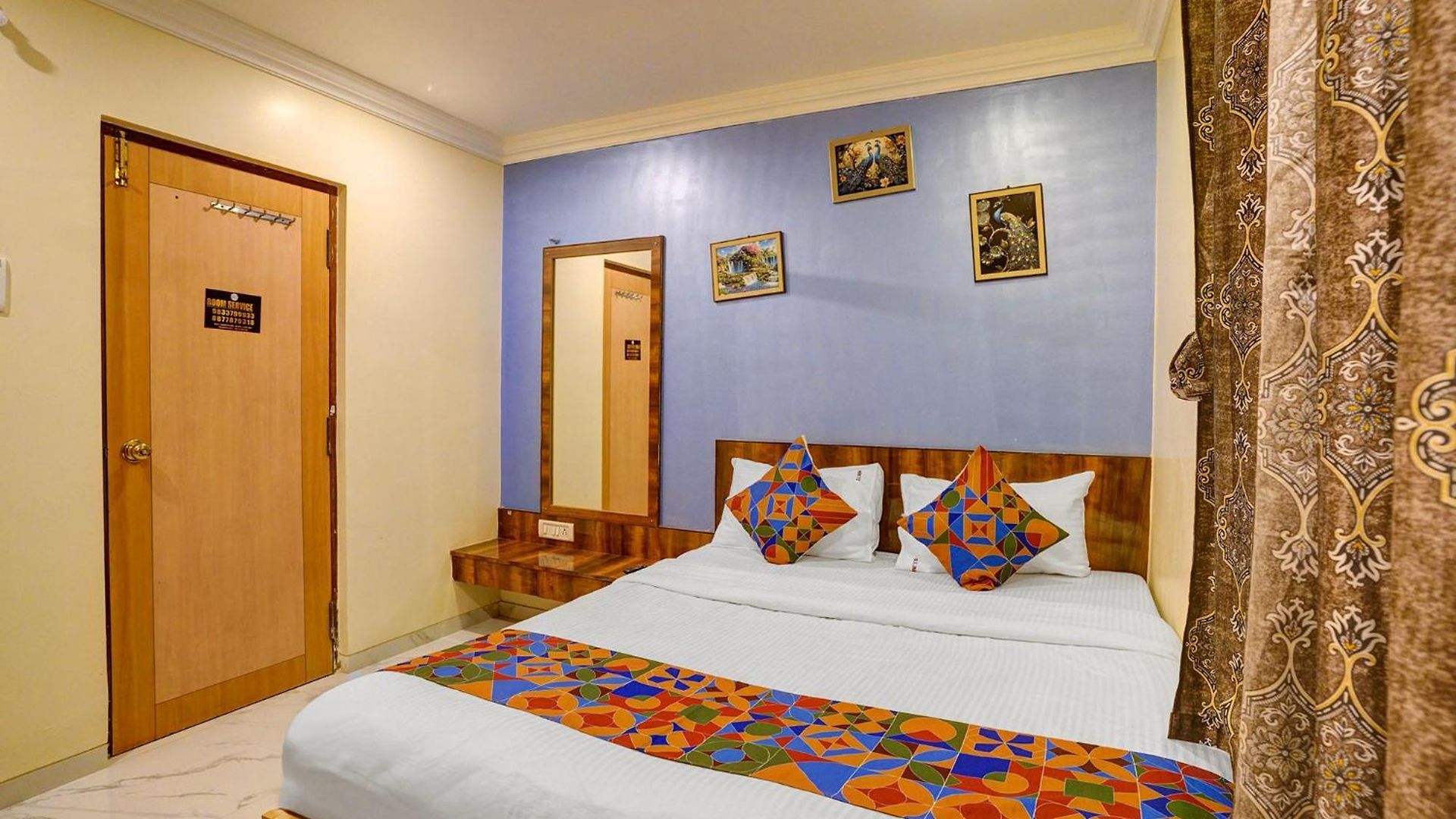 Hotel Fabhotel Land