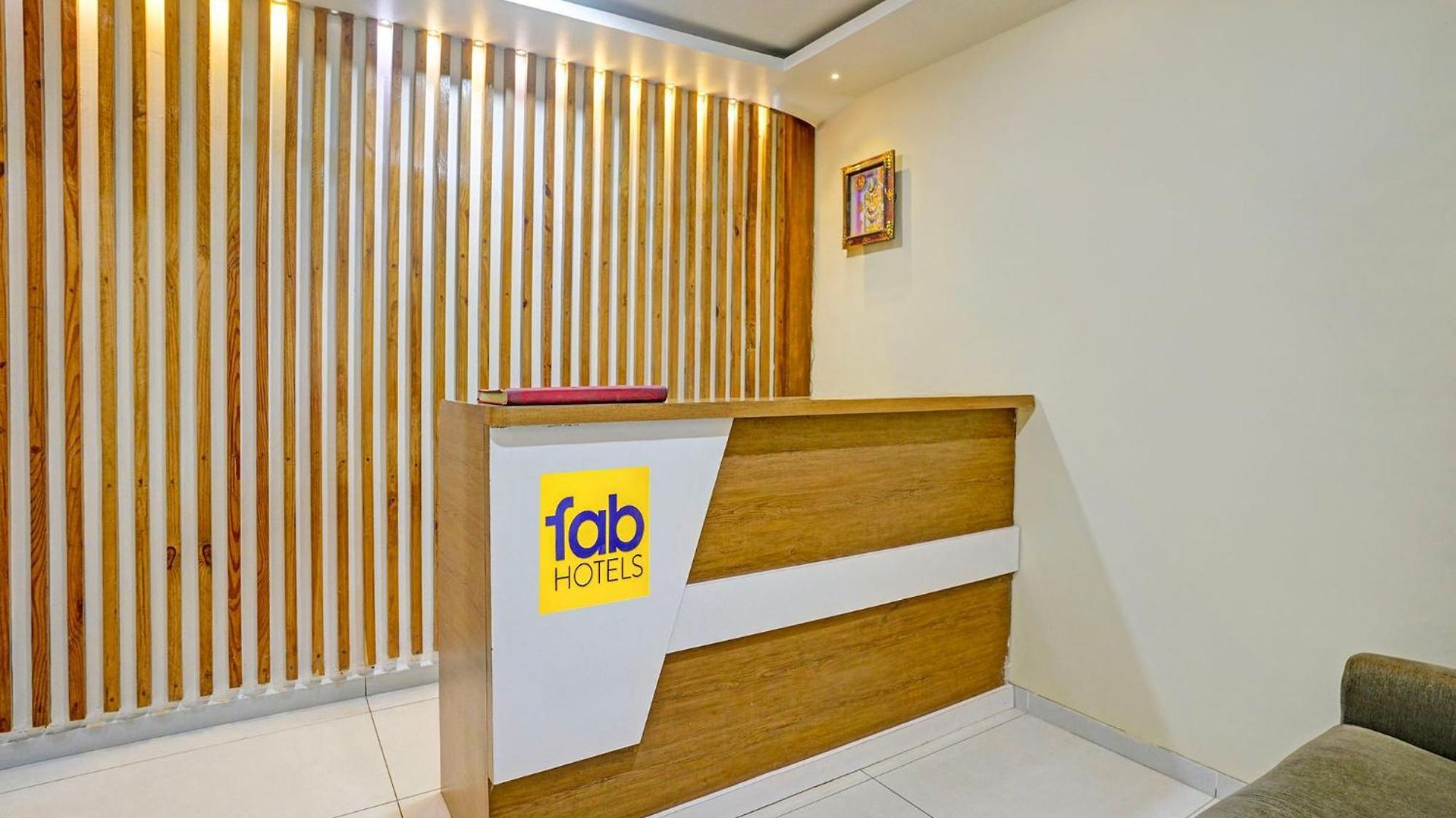 Fabhotel Land 3* Mumbai