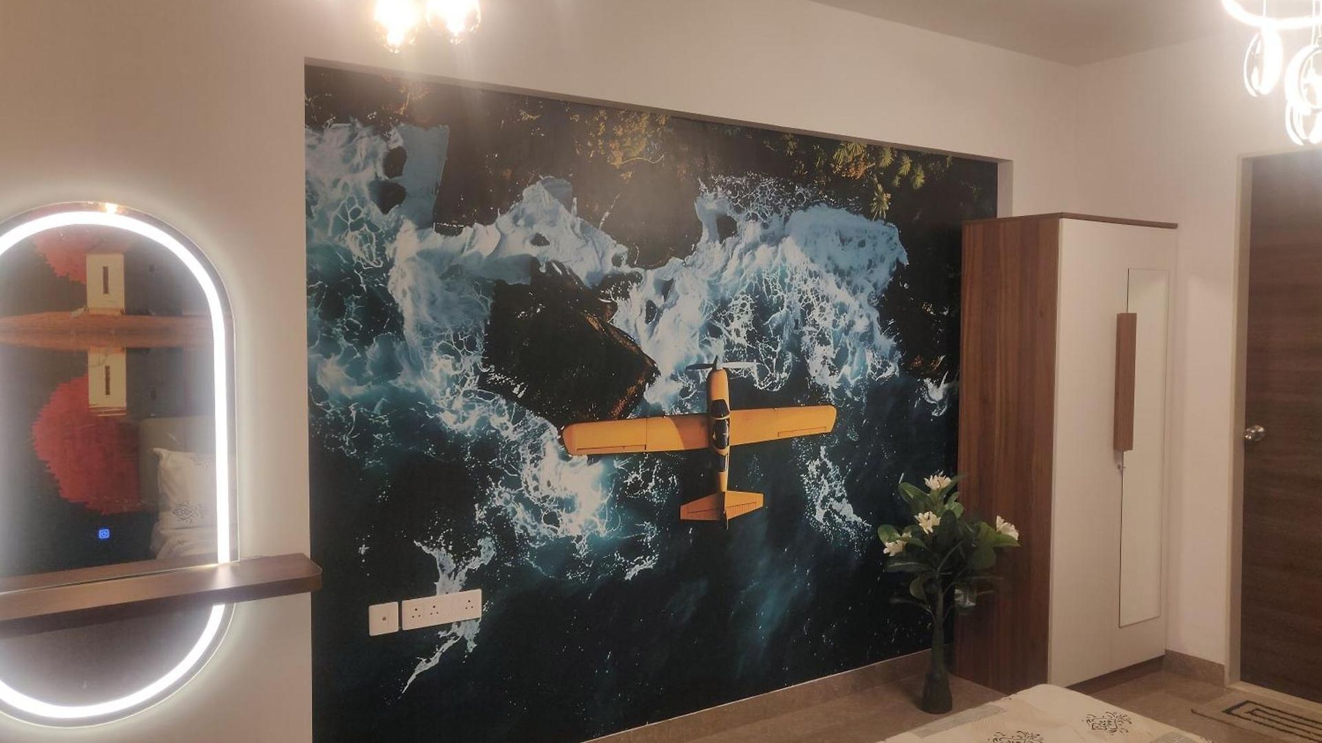 2bhk Luxurious Near Bkc *