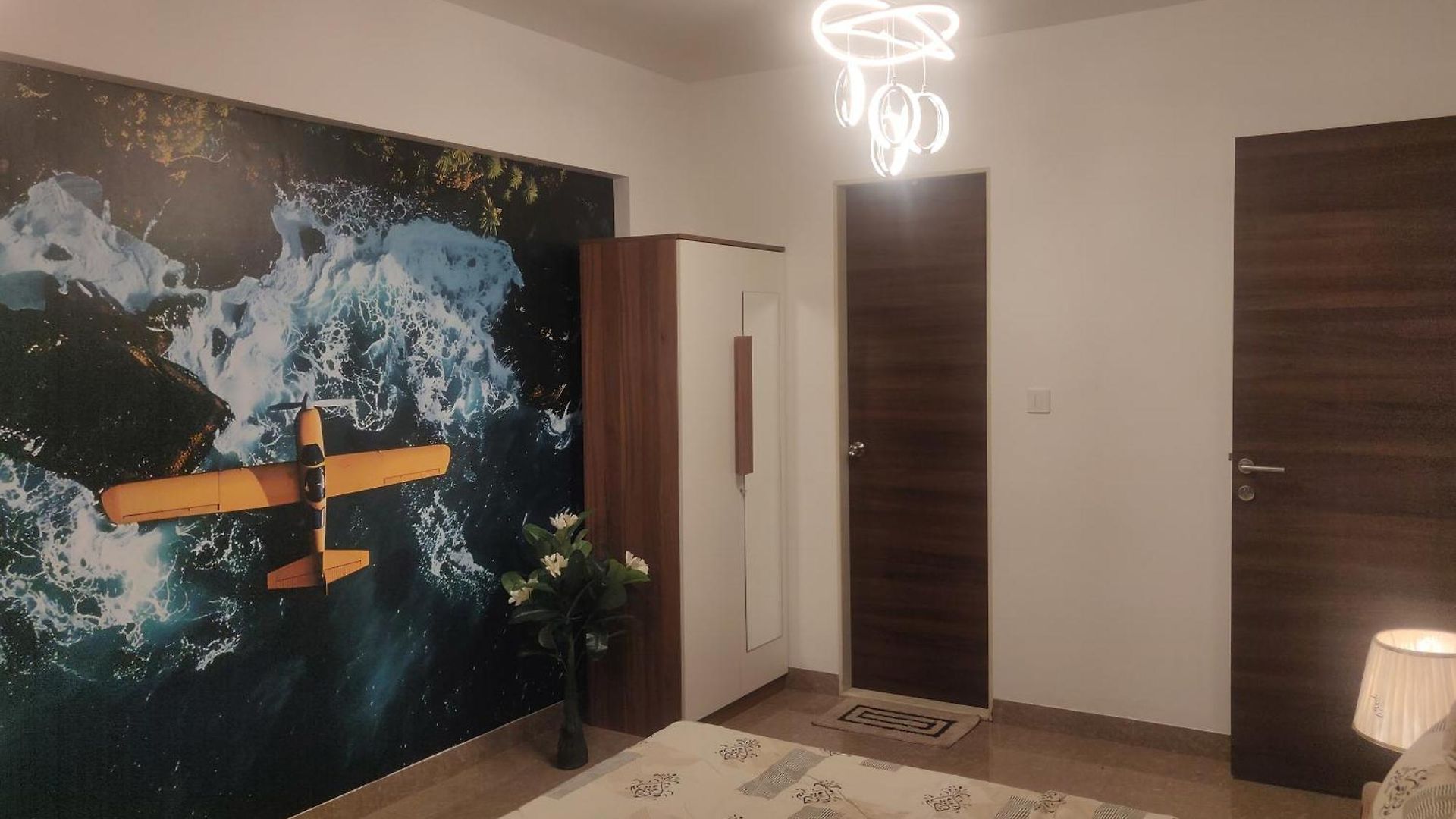 2bhk Luxurious Near Bkc Mumbai