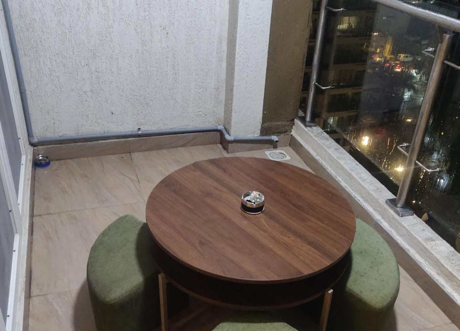 2bhk Luxurious Near Bkc *