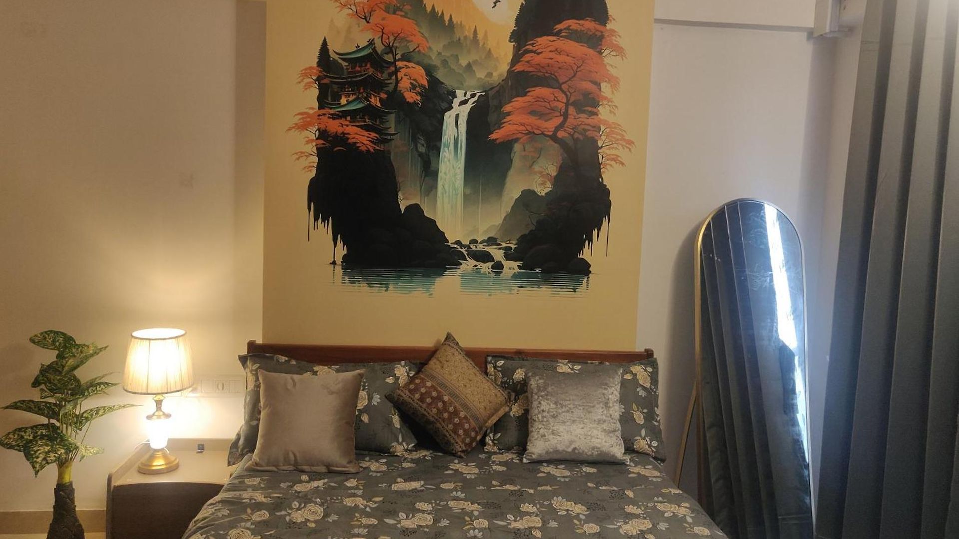 2bhk Luxurious Near Bkc *