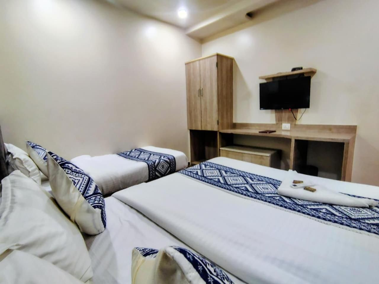 Hotel Annex International Near International Airport