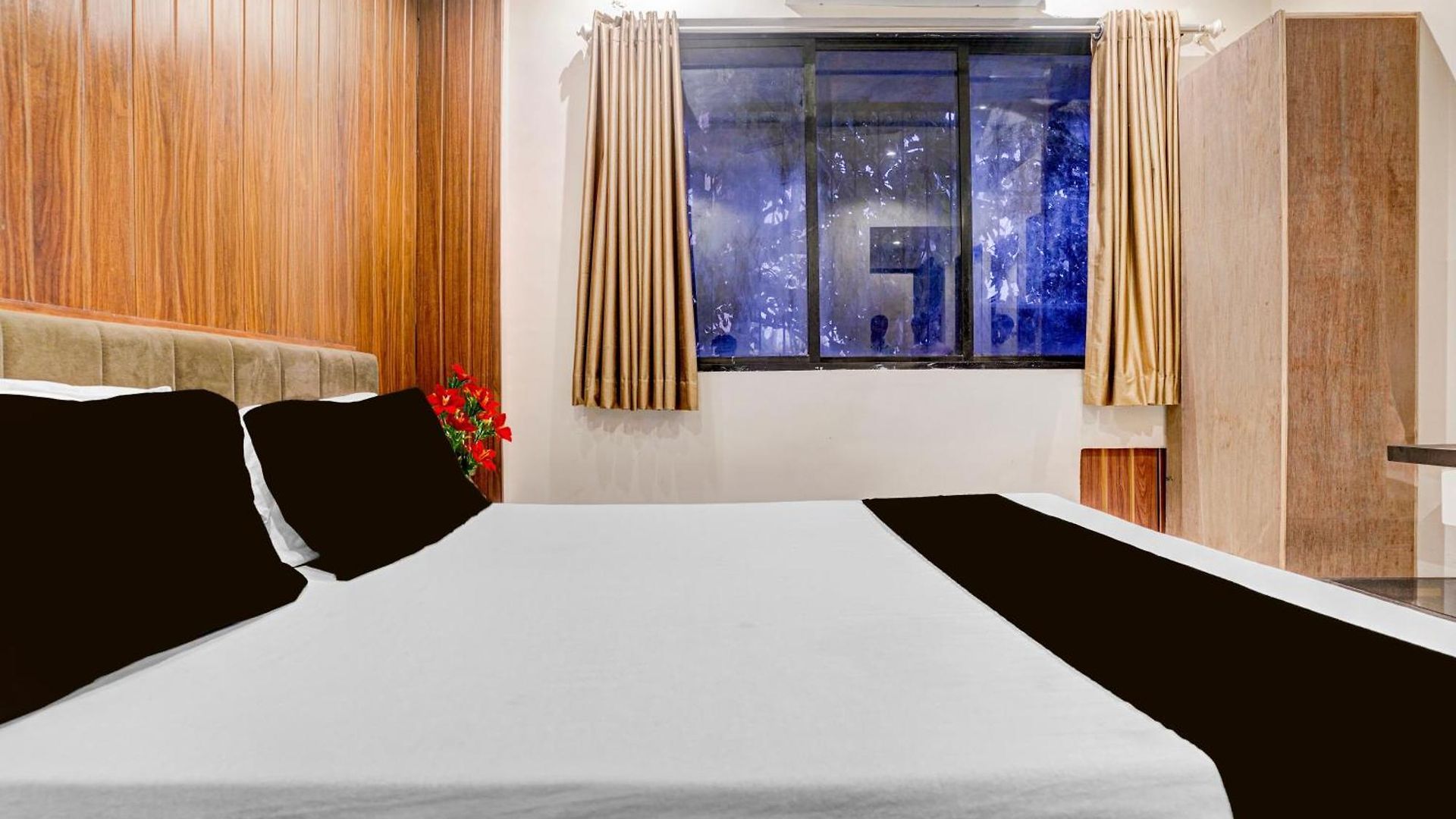 Hotel Collection O Vasai Creek Formerly Sri Sai Regency