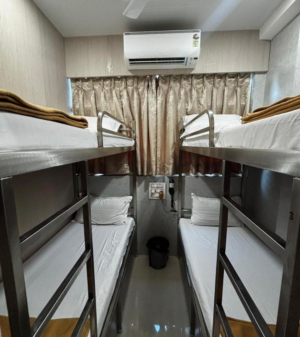 Aman Hostel *