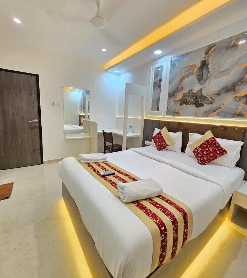 Wynd Hotel