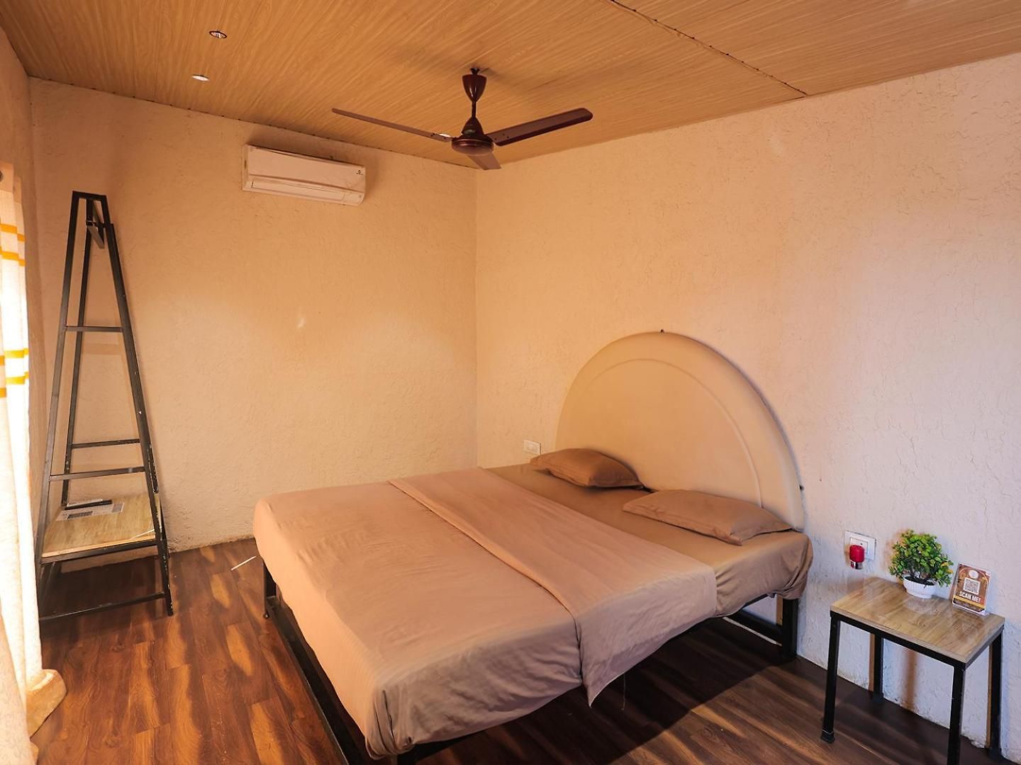 Dinus Shore And Sea Resort