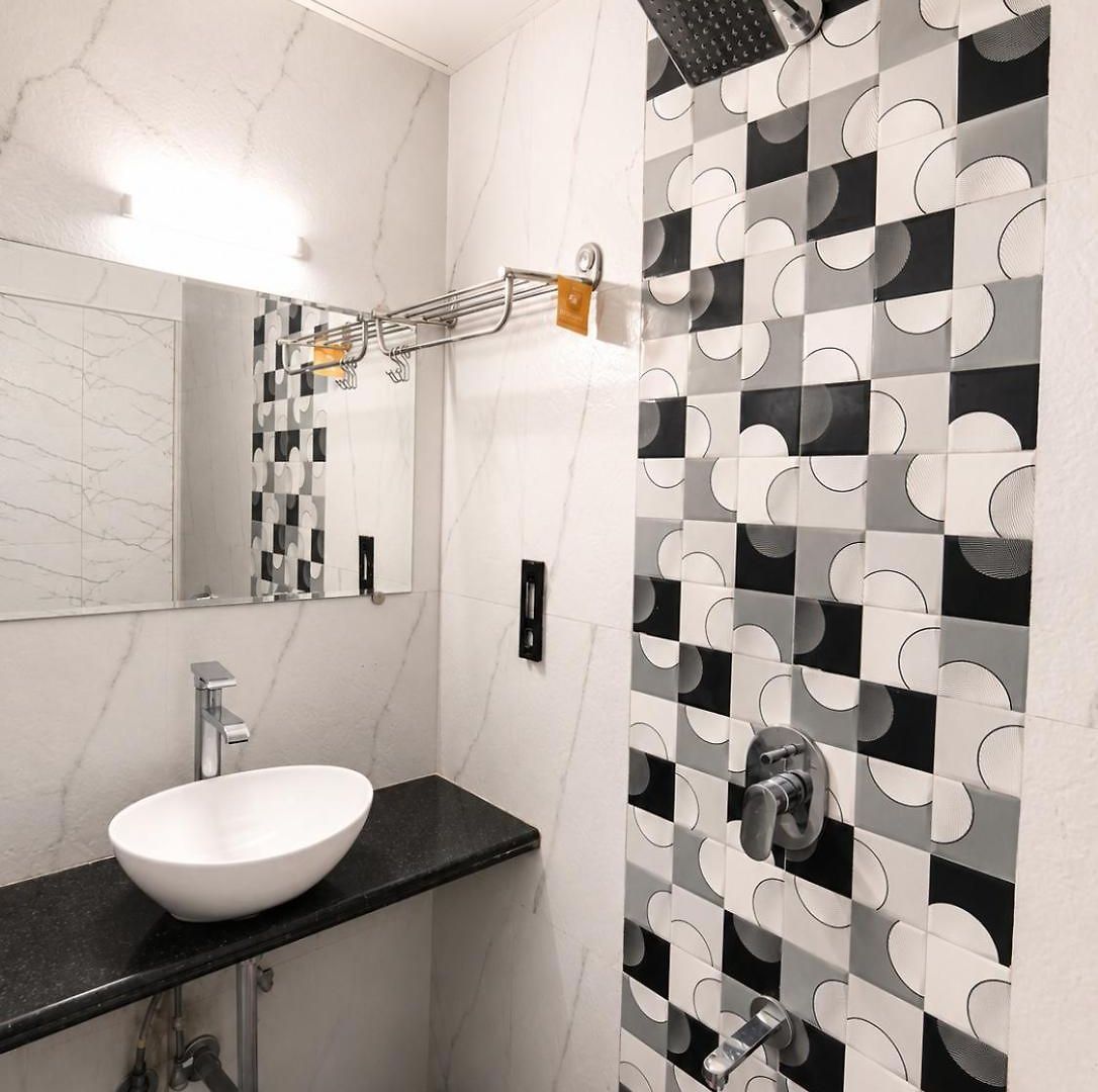 Hotel Transit Seven Hills Near Airport T2 Mumbai