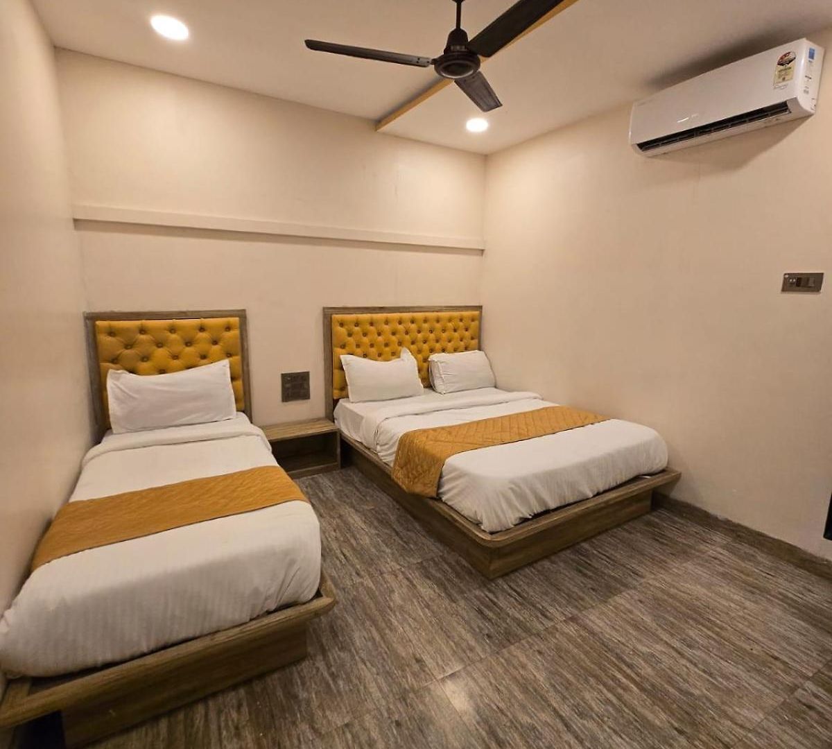 Royce Bkc - Near Jio Convention Centre And Us Consulate Hotel 3*