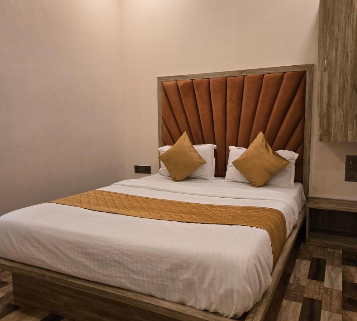 Hotel Royce Bkc - Near Jio Convention Centre And Us Consulate Mumbai