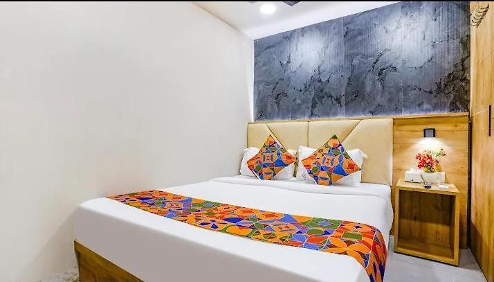 Baghdad Palace Guest house