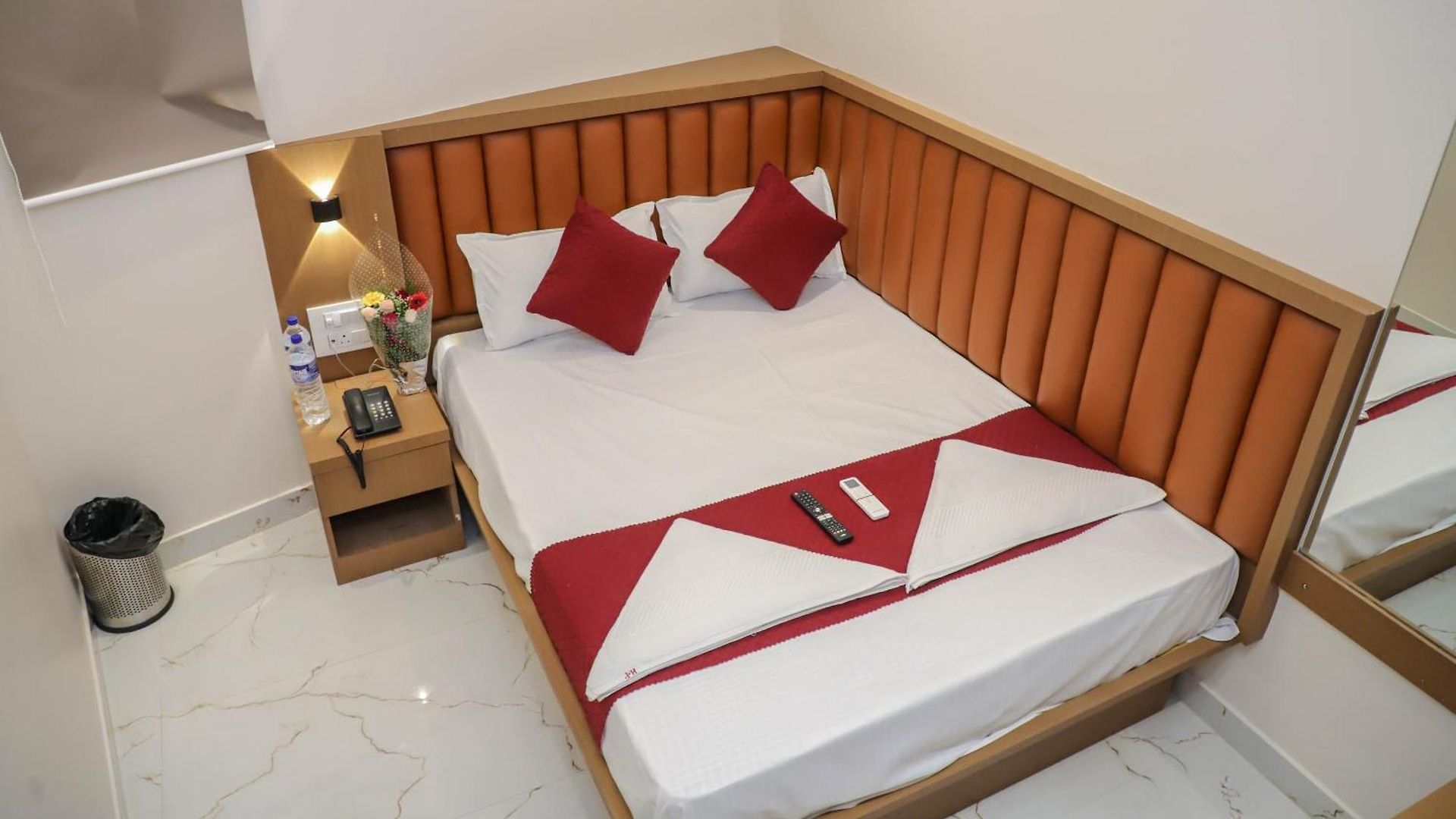 Hotel Pramila 3*
