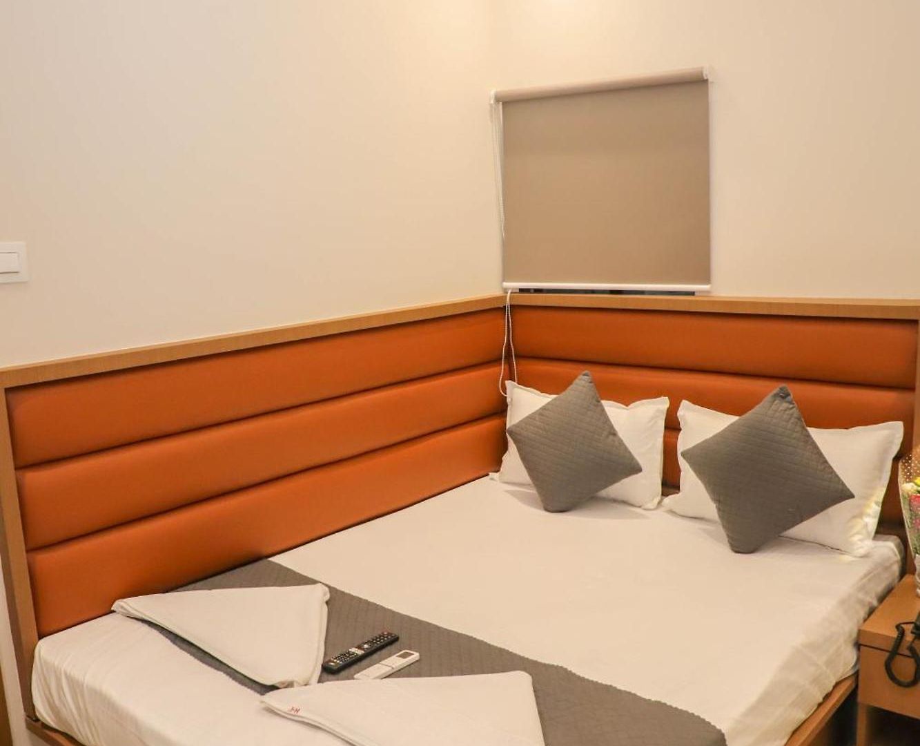 Hotel Pramila Mumbai