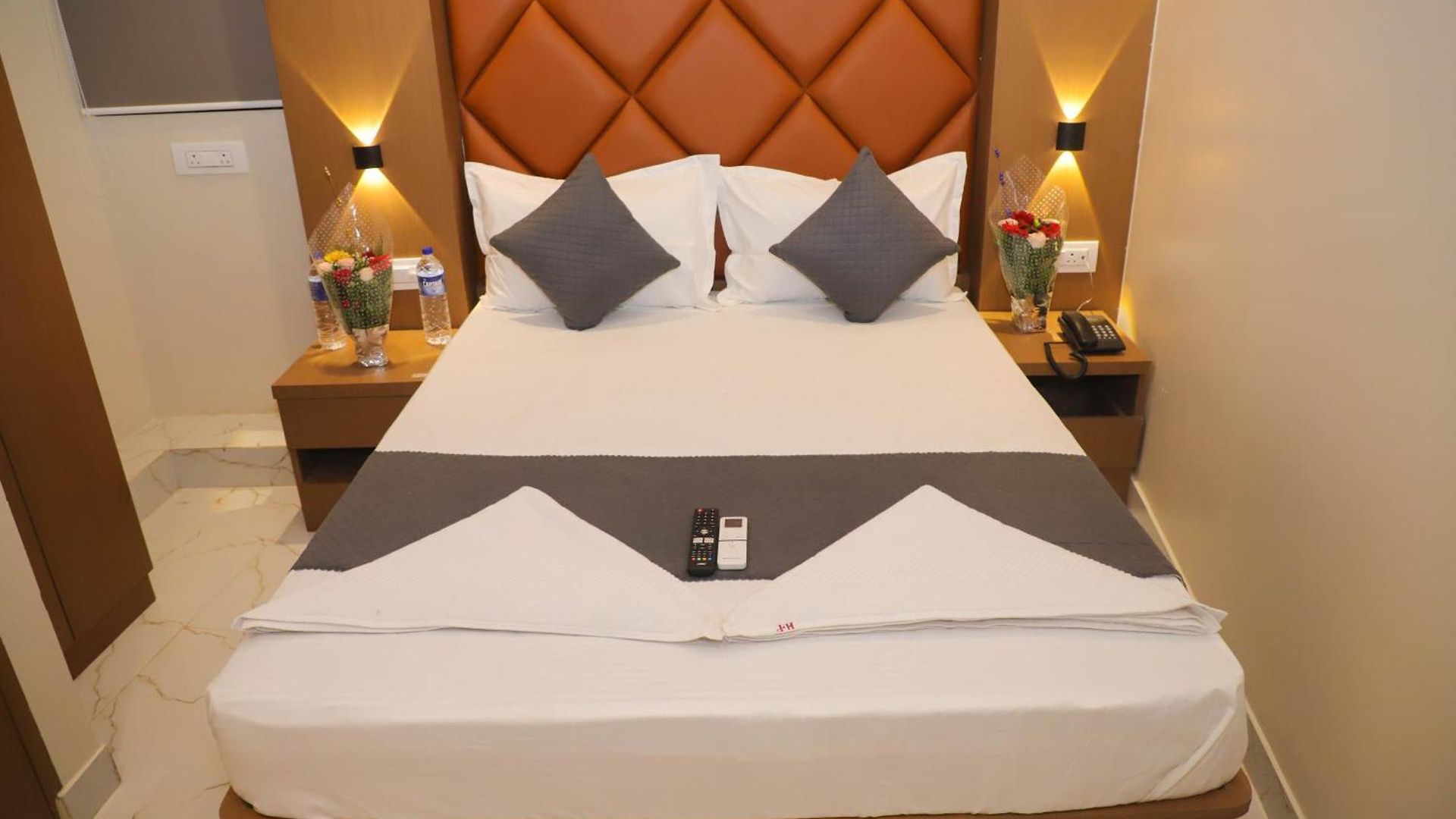 Pramila 3* Mumbai