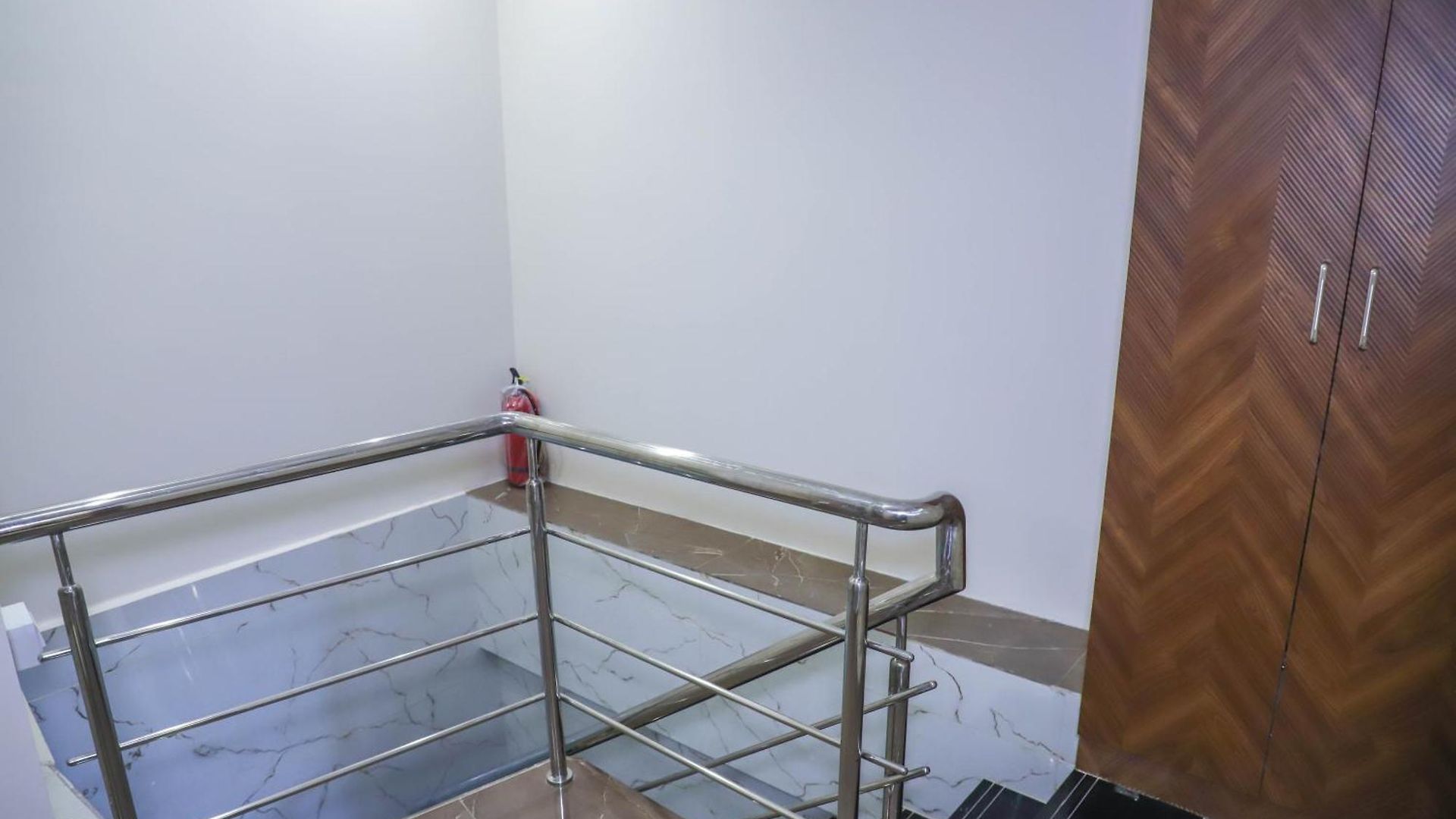 Pramila Hotel Mumbai