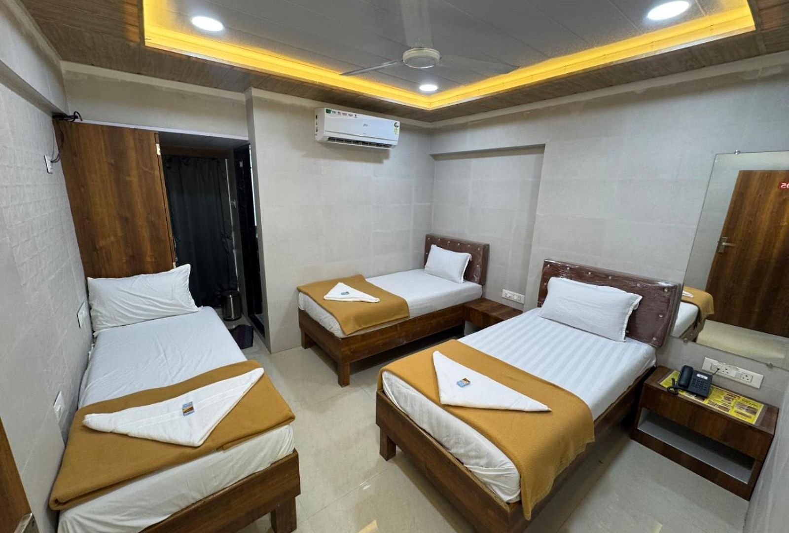 Mehta Girls And Pg, Girls Only Hostel