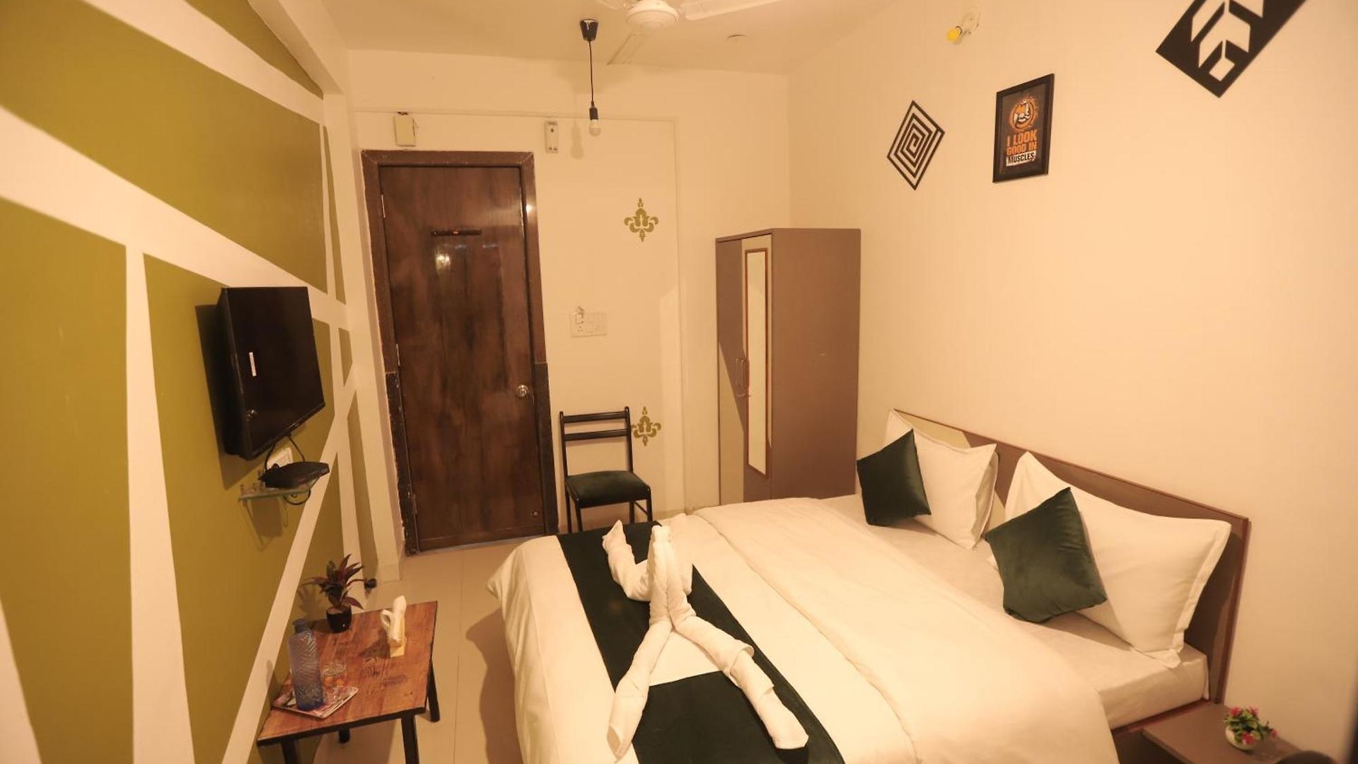 Dev Shelters Goregaon West Surya Bangalow