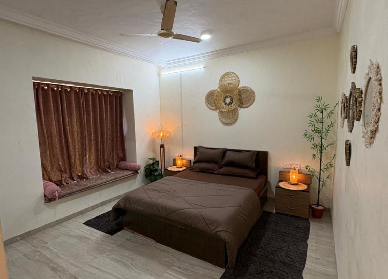Cozy Private In Shared Of Royal Palms * Mumbai