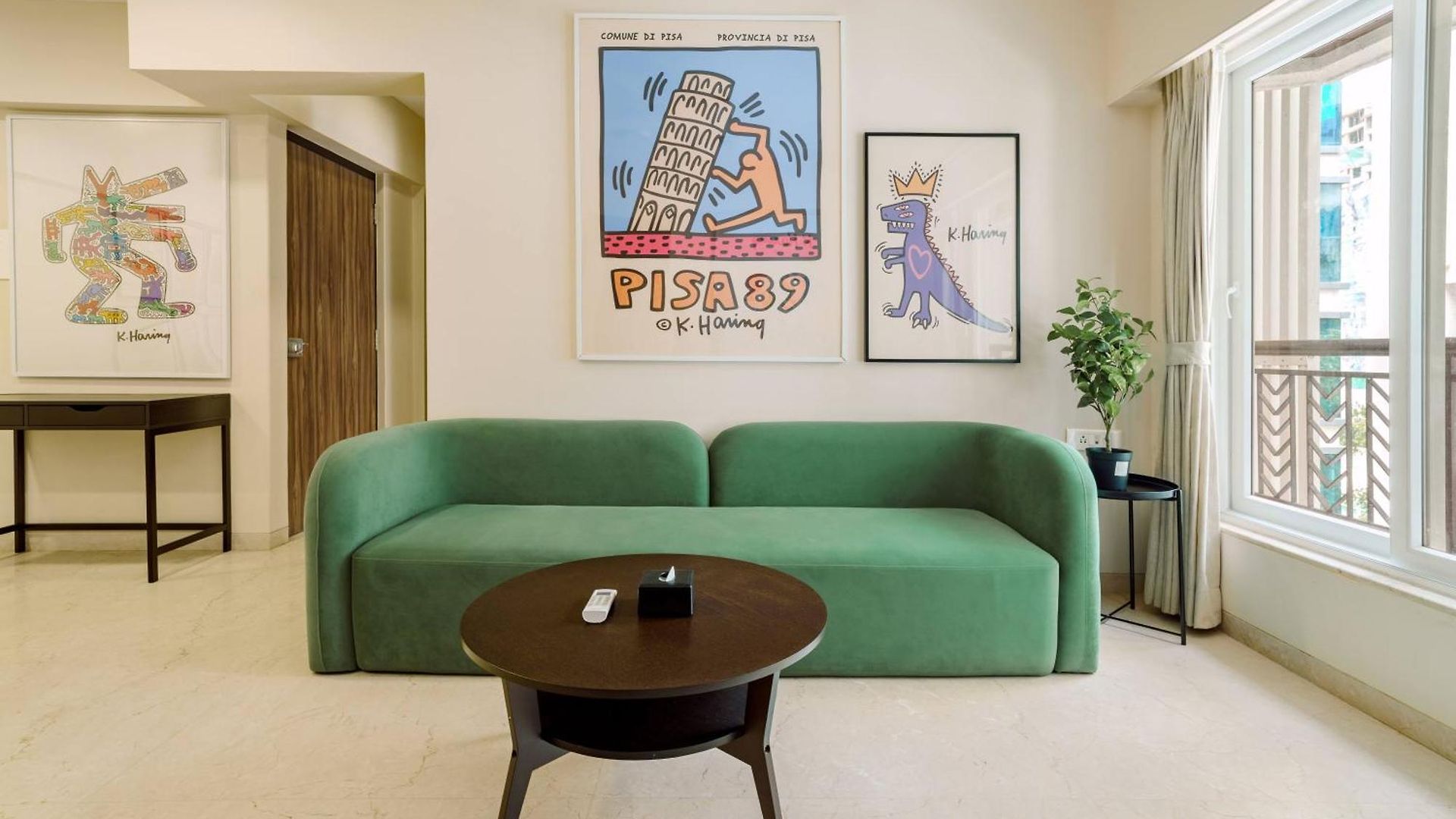 Zen A - Stylish Private Room In Shared 3Bhk Apartment